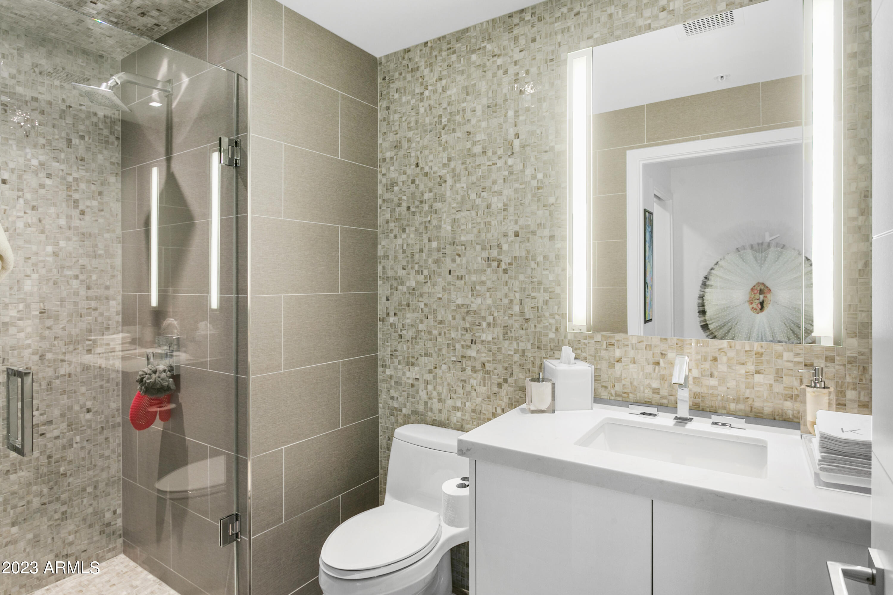 OPTIMA KIERLAND CENTER 7120 CONDOMINIUM 2ND AMD - Residential