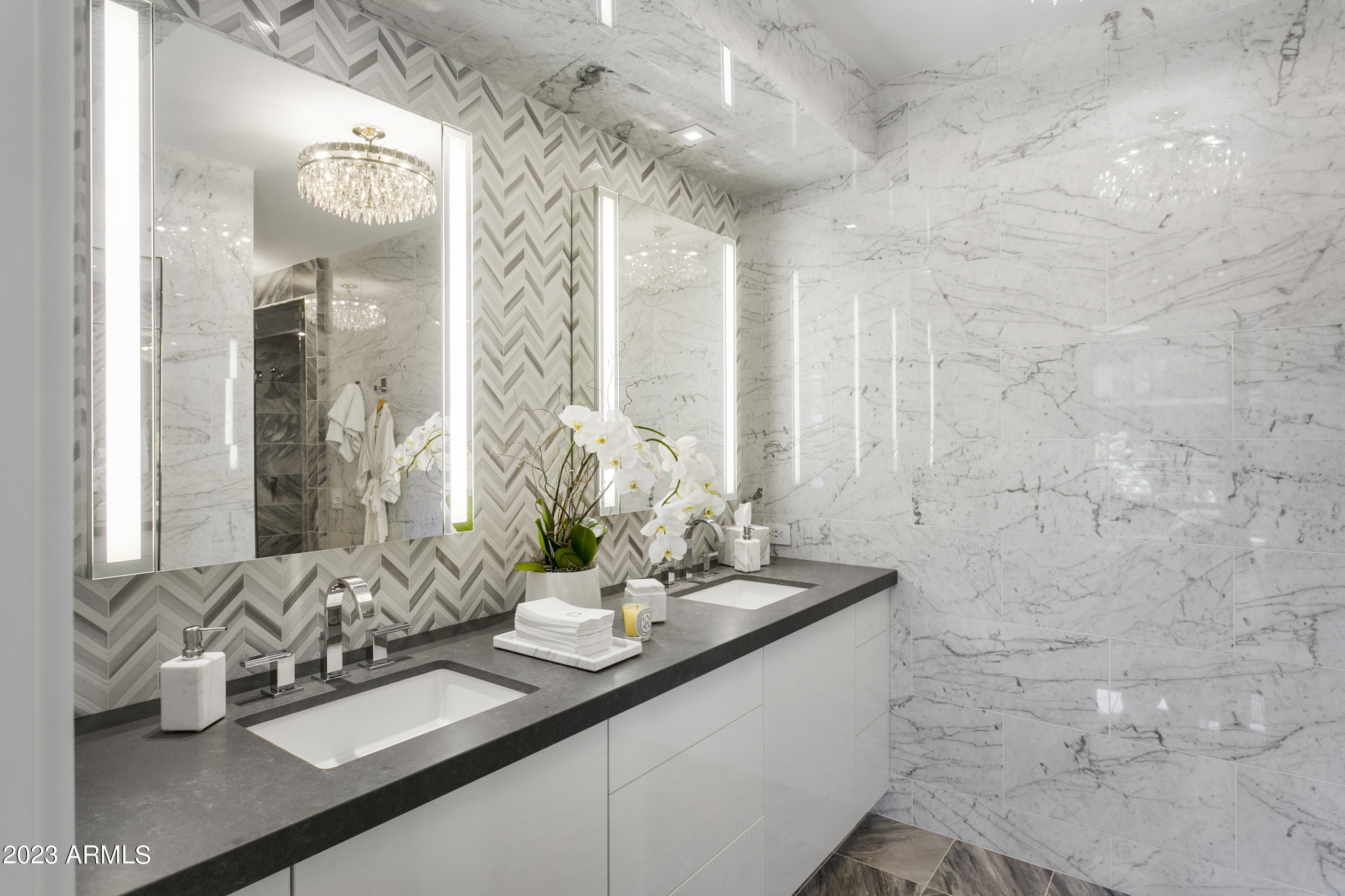 OPTIMA KIERLAND CENTER 7120 CONDOMINIUM 2ND AMD - Residential