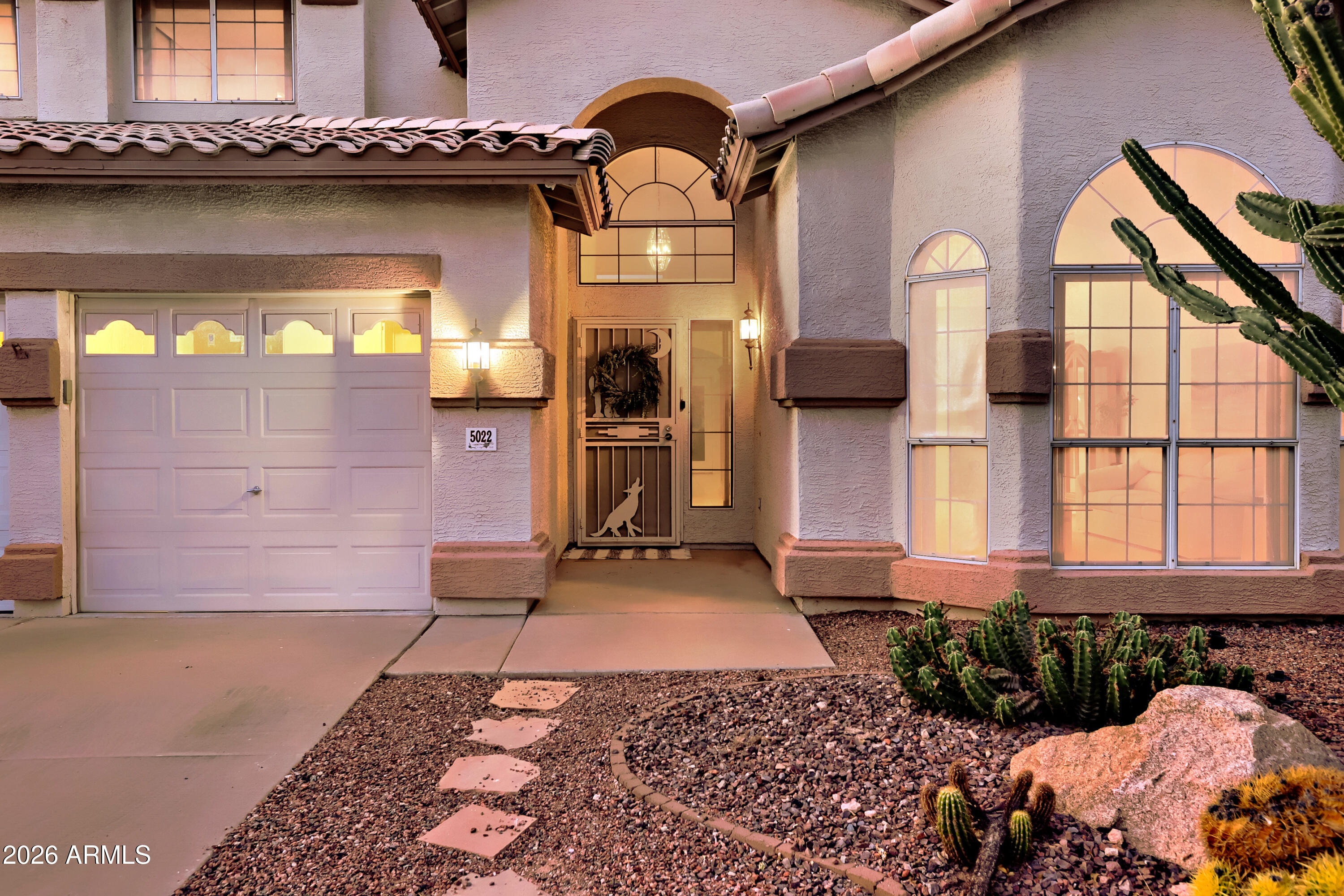 Trying to find anything in mint condition these days is rare, but not here!  When you pull into the neighborhood most are original owners who have taken care of their homes since they bought it.  Bring your trailers, boats, rvs, and more to store behind the RV gate because there is no HOA.  Welcome to a grand house with room for everyone.