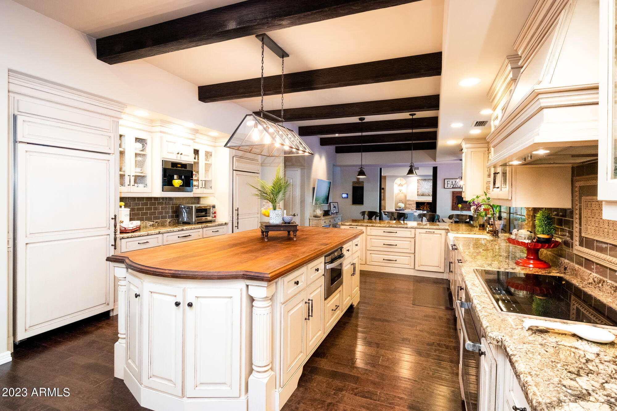 CENTURY CLUB ESTATES - Residential
