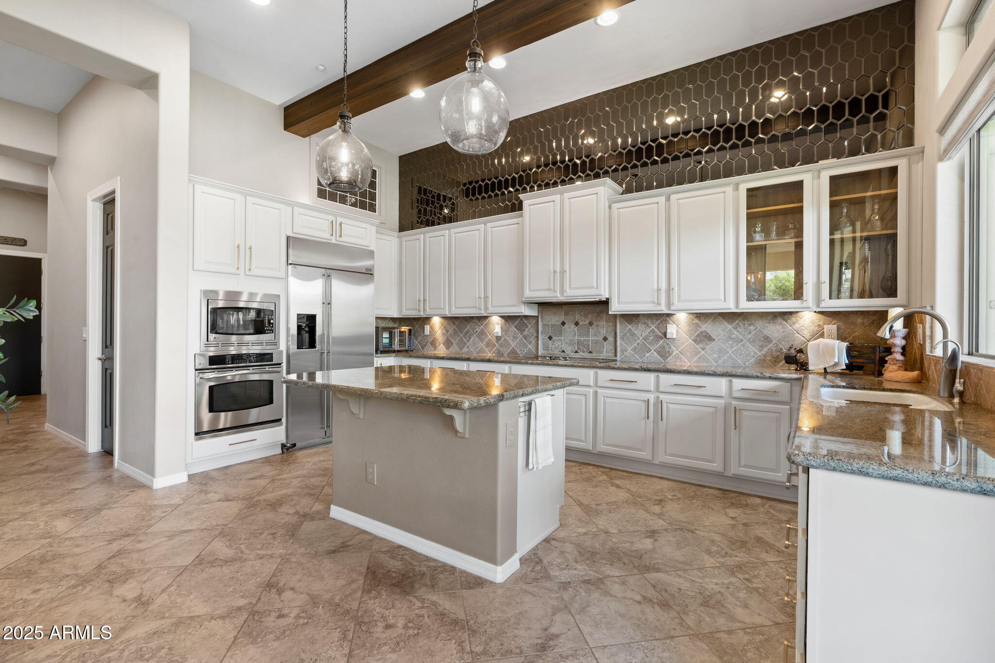 ANTHEM COUNTRY CLUB - Residential
