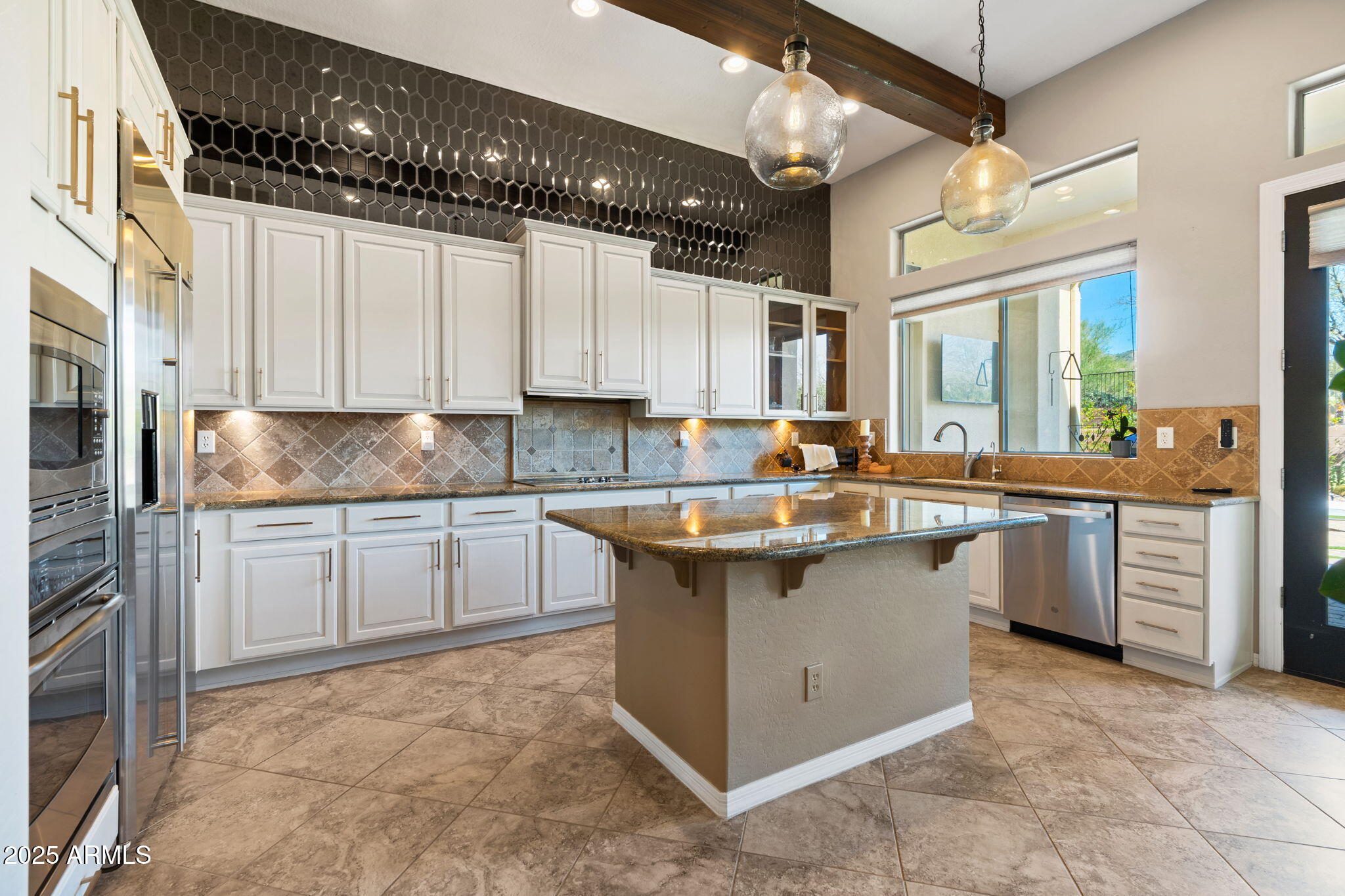 ANTHEM COUNTRY CLUB - Residential