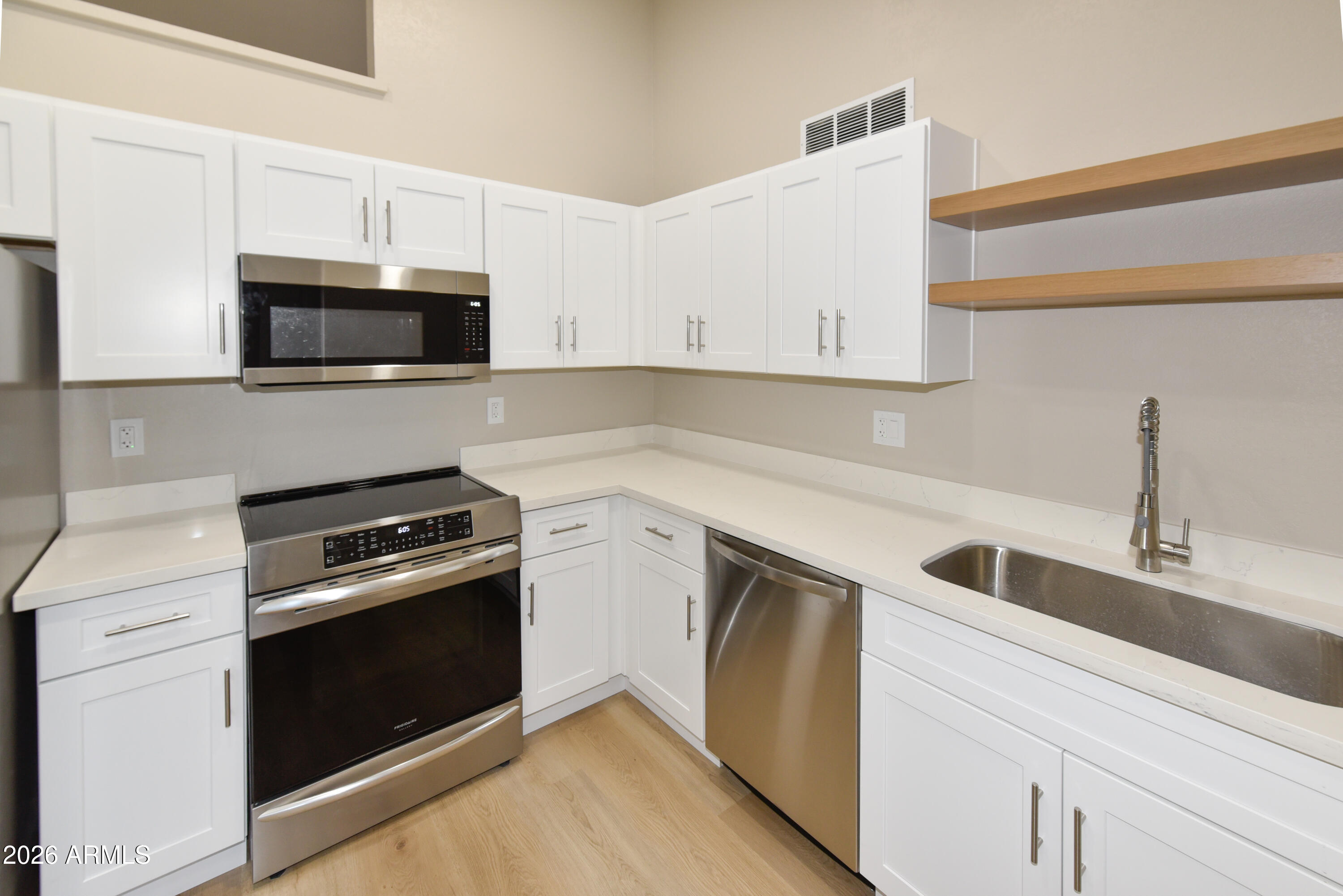 MEADOWOOD AMD - Residential