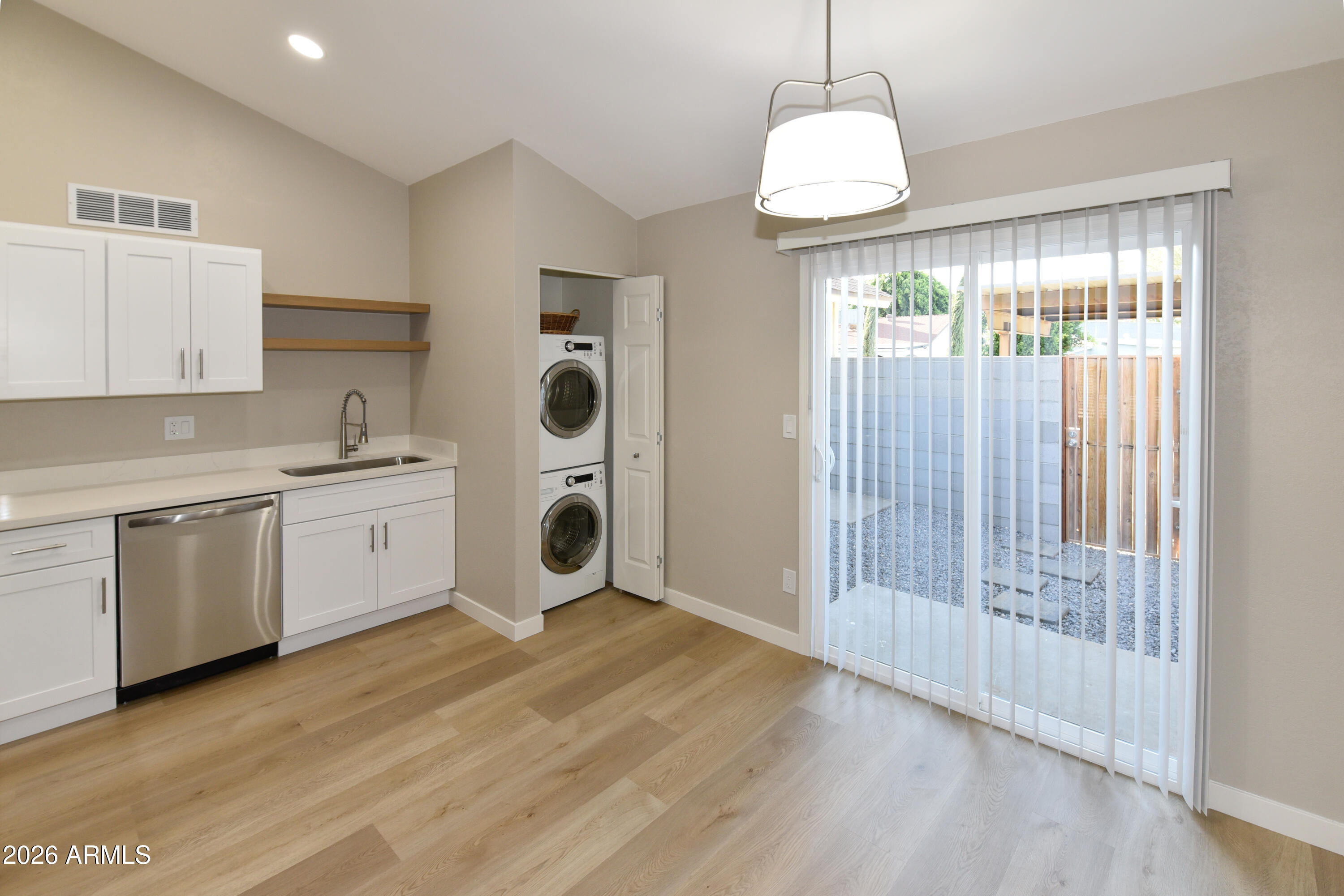 MEADOWOOD AMD - Residential