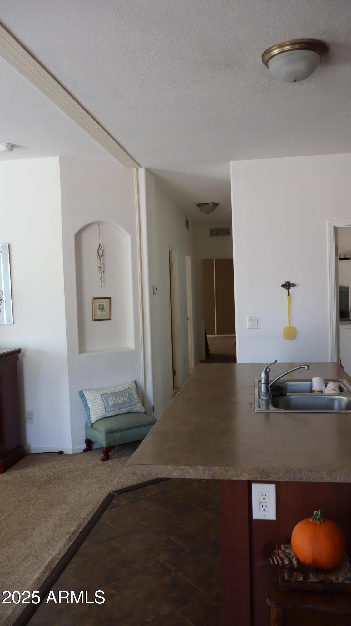 Thunderbird Mobile Home Park - Residential