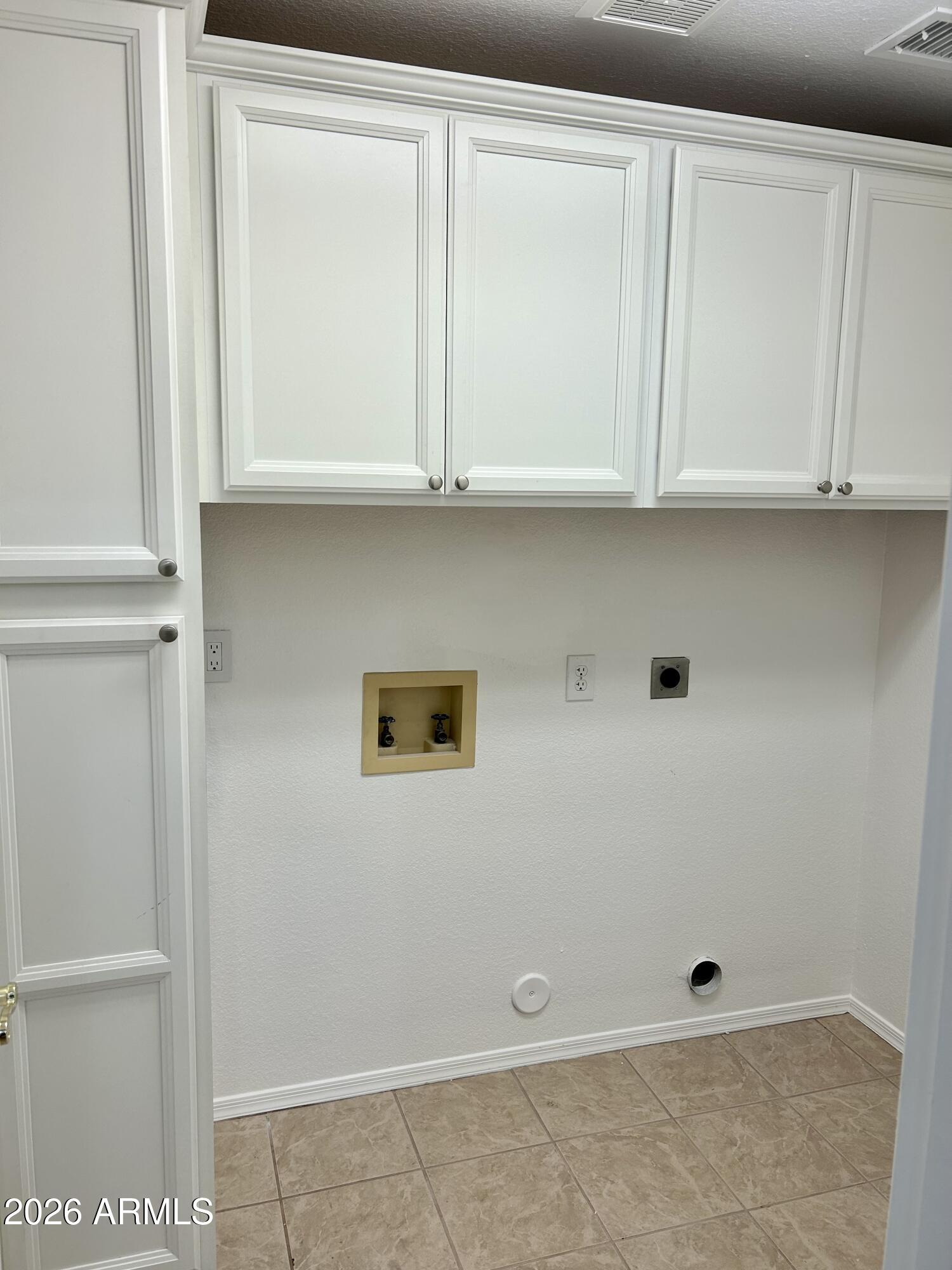 DESERT VALLEY LOT 1-132 TR A - Residential