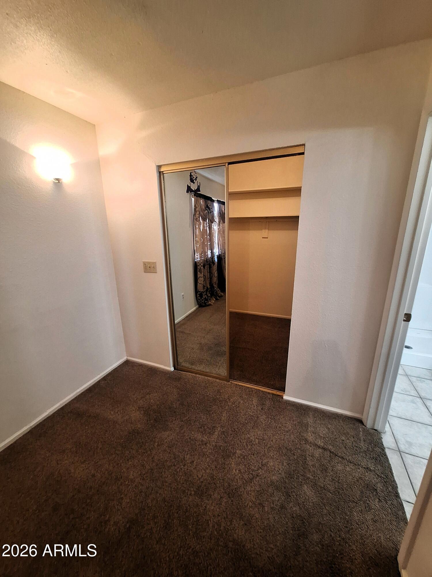 FAIRWOOD UNIT 7 - Residential Lease