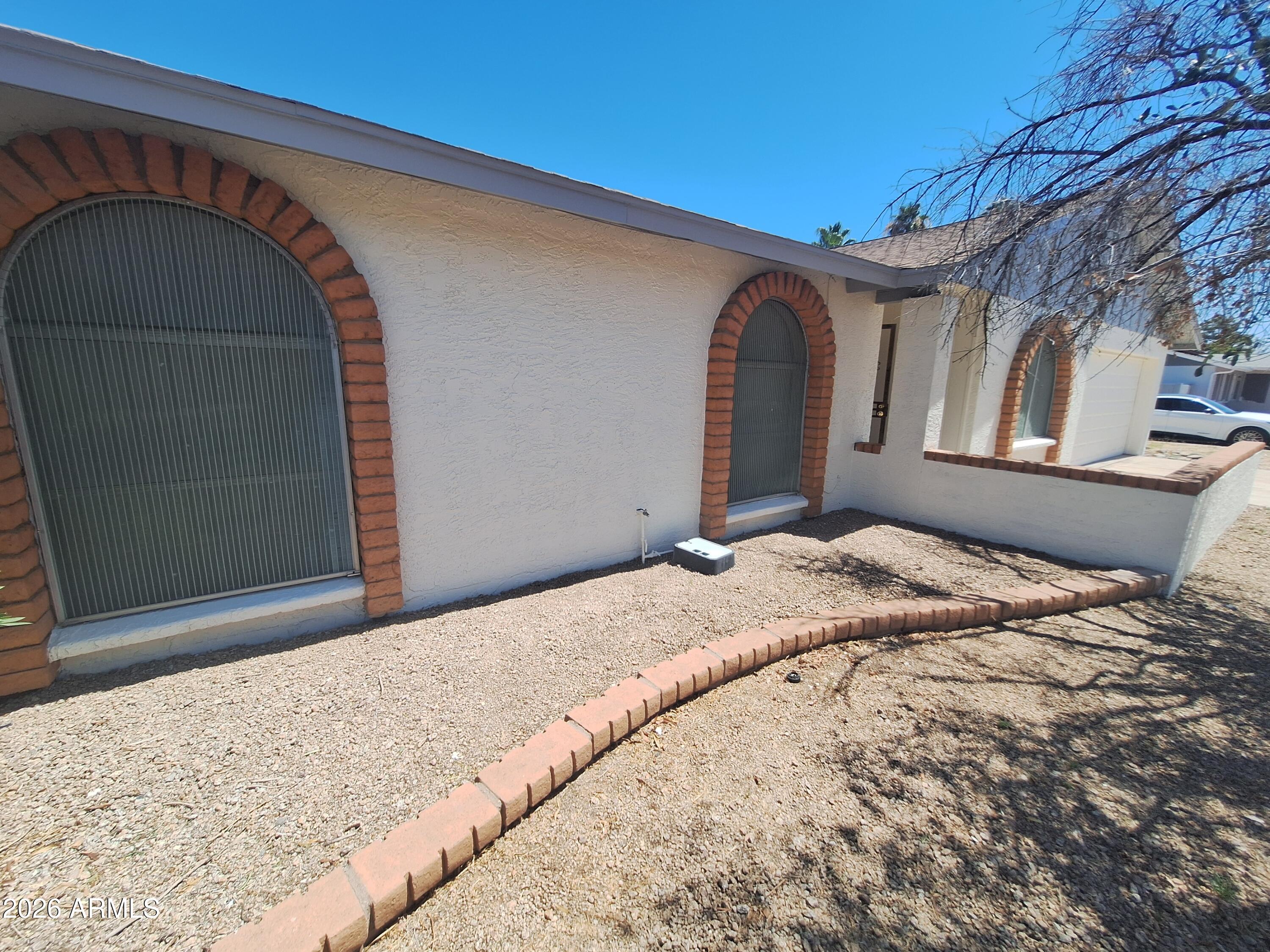 FAIRWOOD UNIT 7 - Residential Lease