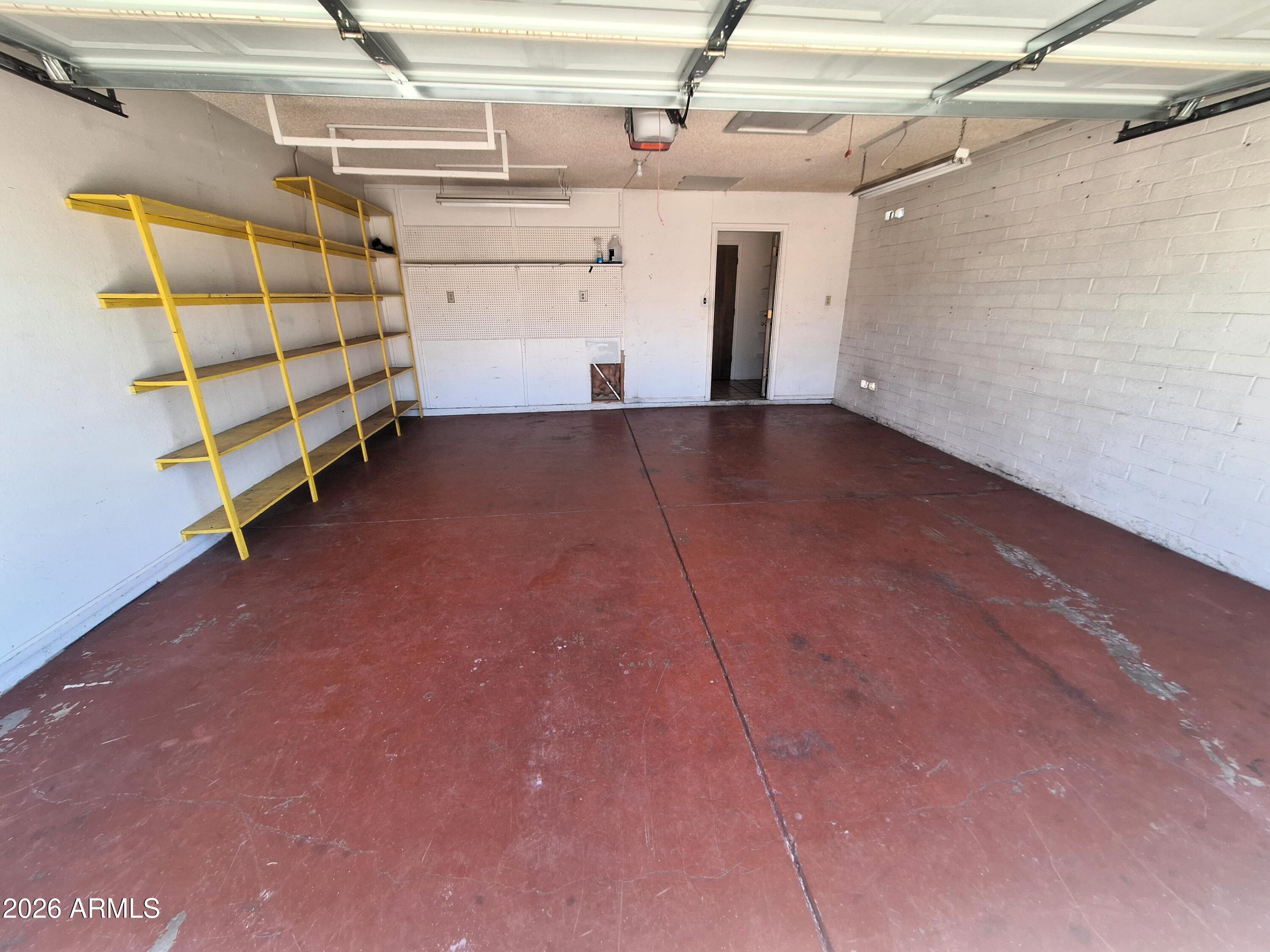 FAIRWOOD UNIT 7 - Residential Lease