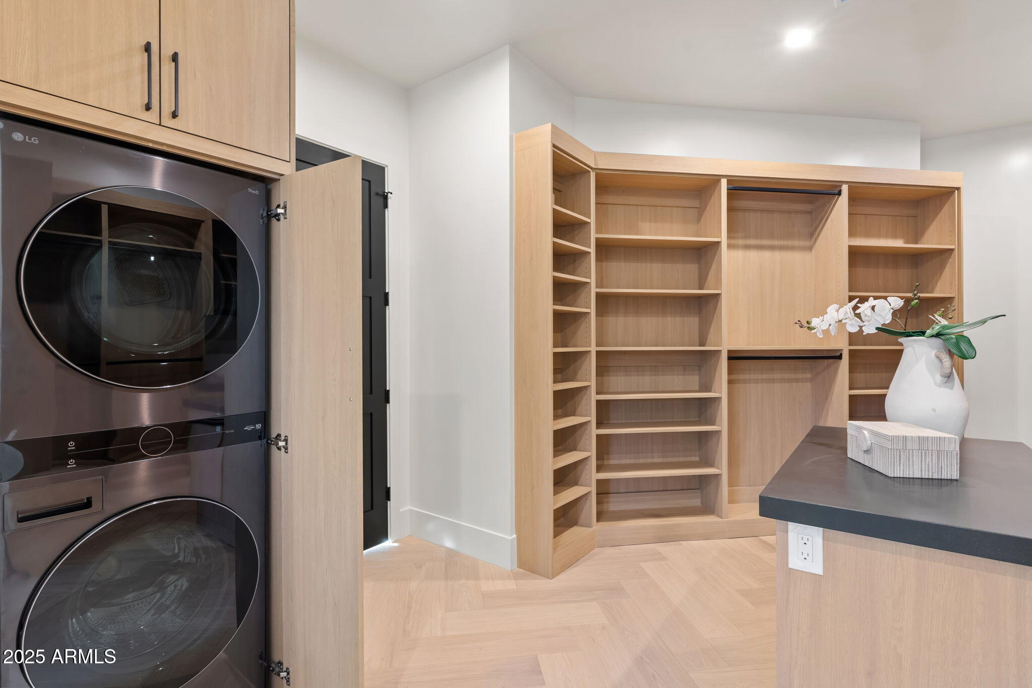 ALTA VISTA PARK UNIT 4 - Residential