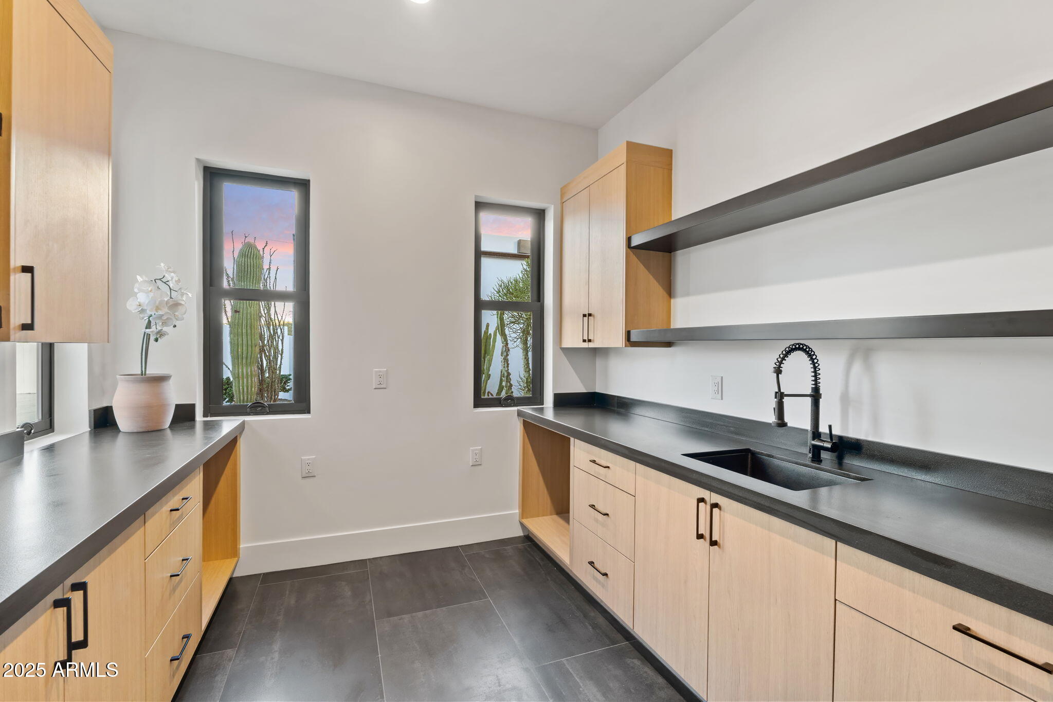 ALTA VISTA PARK UNIT 4 - Residential