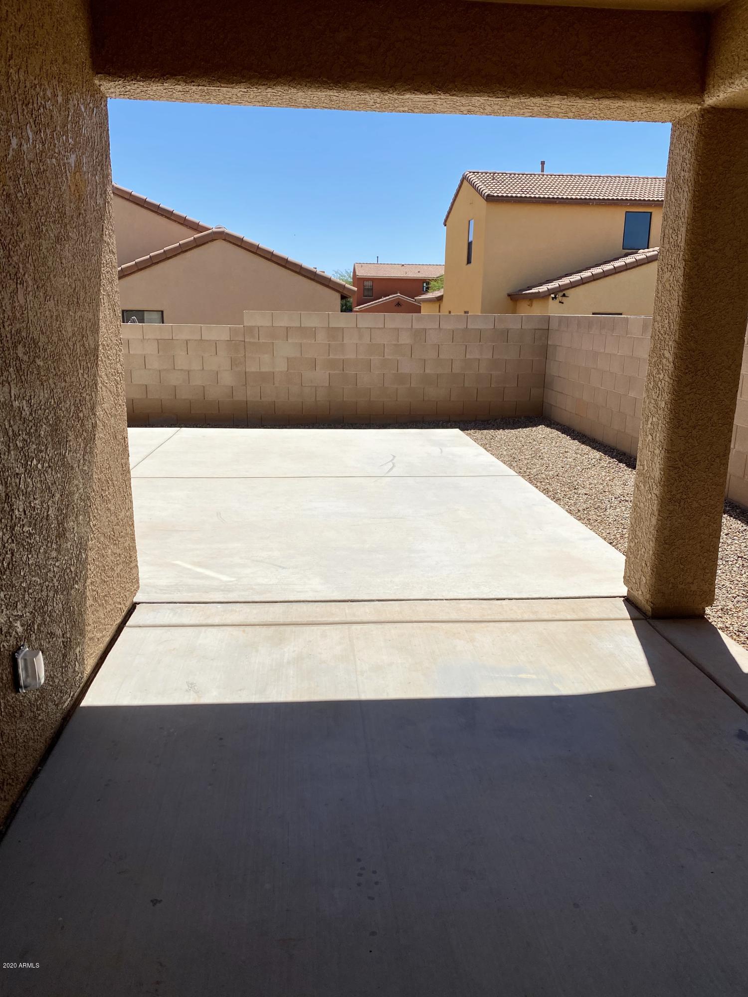 REFLECTIONS AT VALIENTE - Residential
