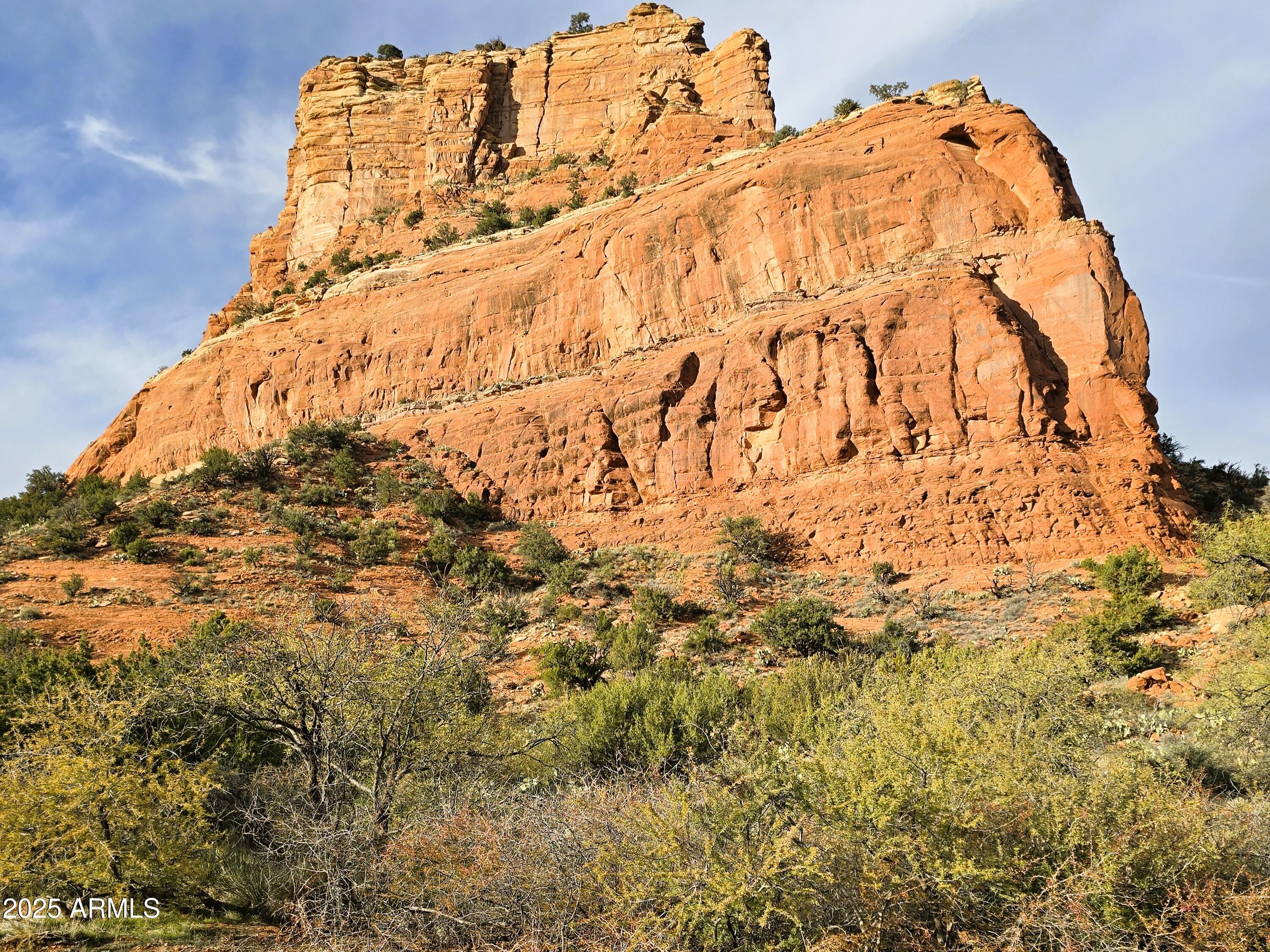 OAK CREEK - Land