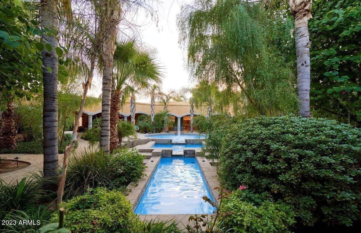 WEST BARTLETT ESTATES - Residential