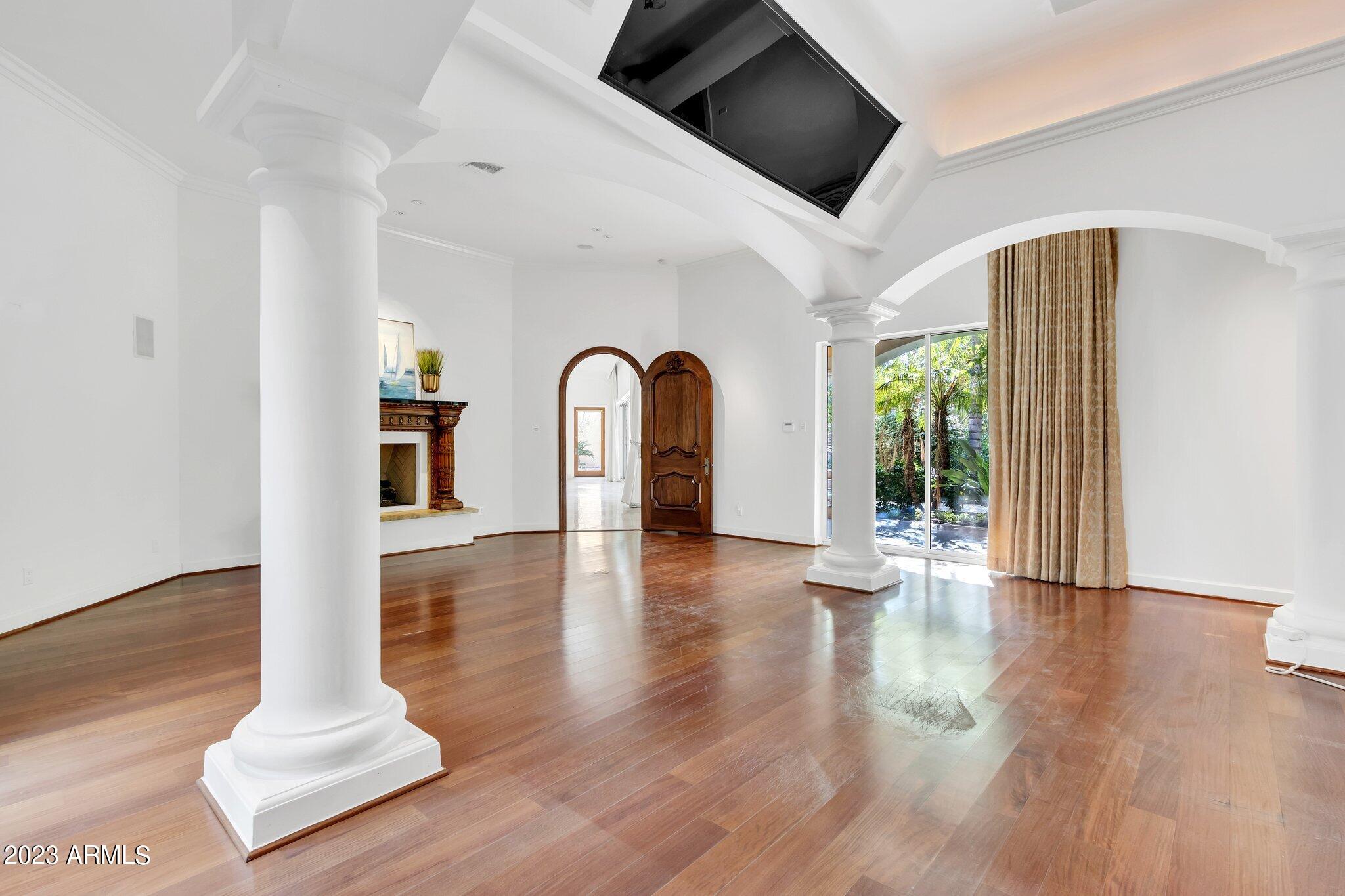 WEST BARTLETT ESTATES - Residential