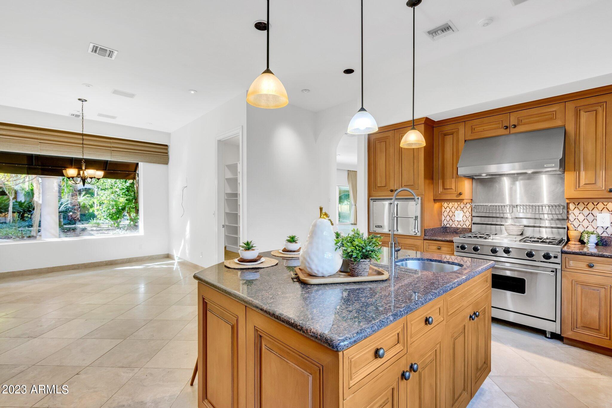 WEST BARTLETT ESTATES - Residential