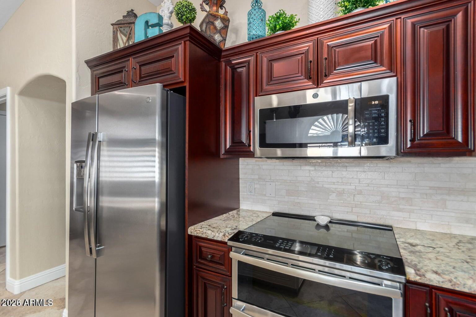 ARROWHEAD RANCH PHASE I - Residential Lease