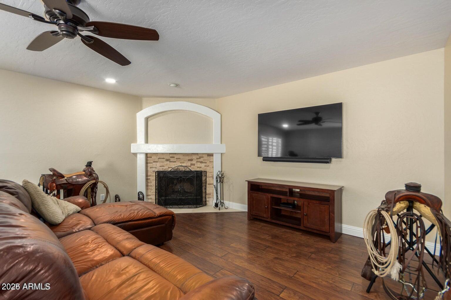 ARROWHEAD RANCH PHASE I - Residential Lease
