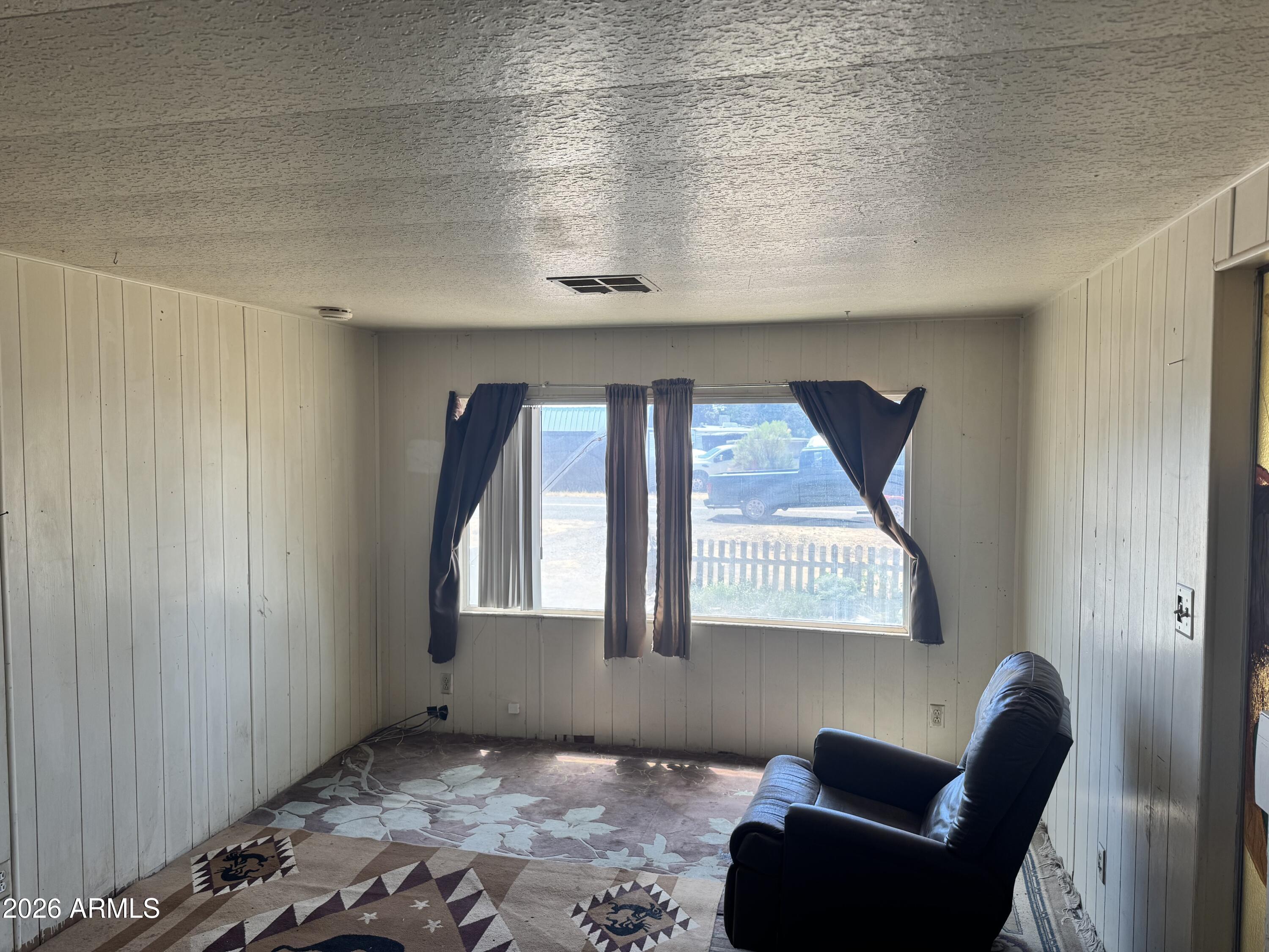 SPRING VALLEY - Residential