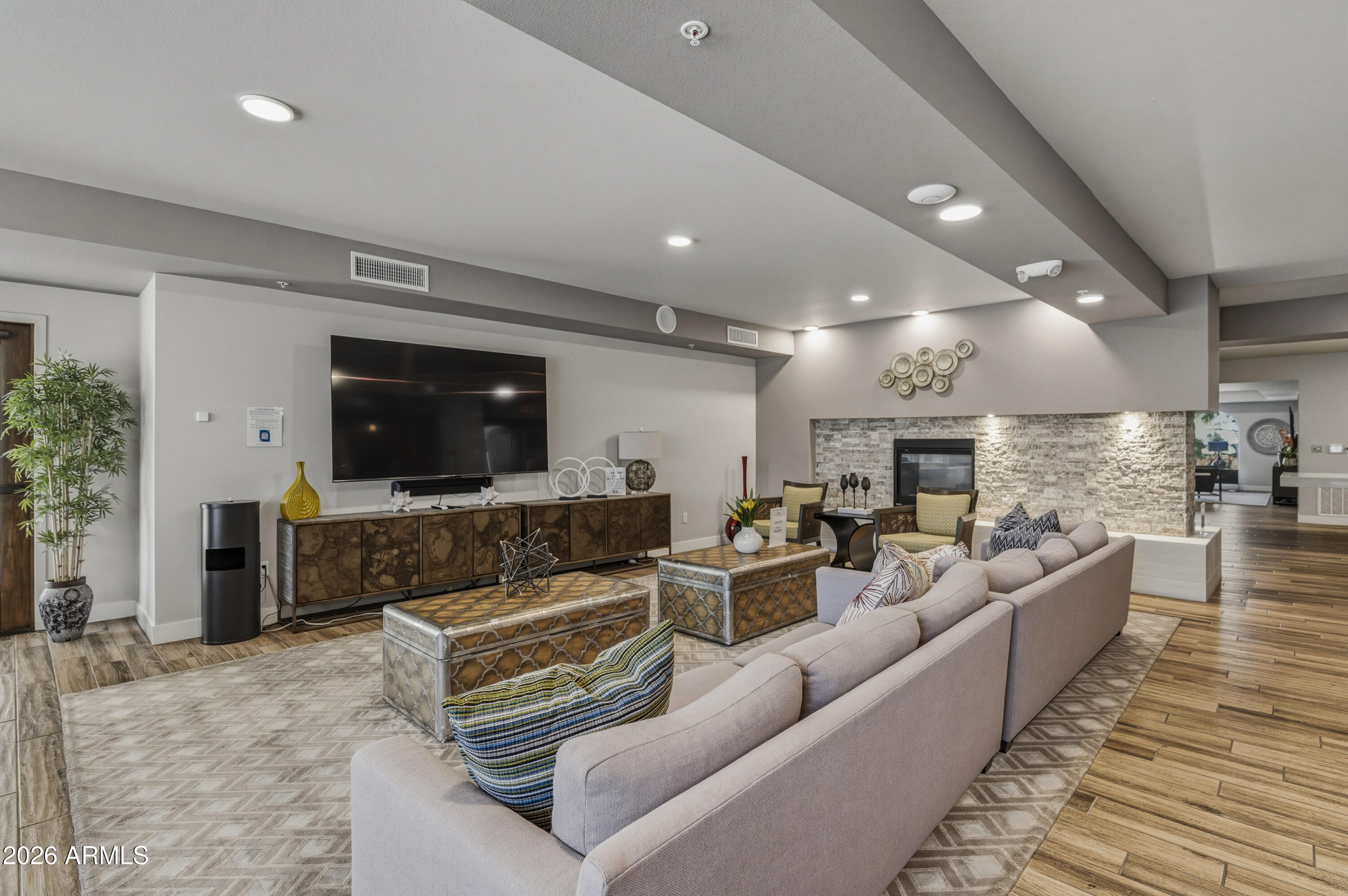 CAYS AT DOWNTOWN OCOTILLO CONDOMINIUM AMD. - Residential