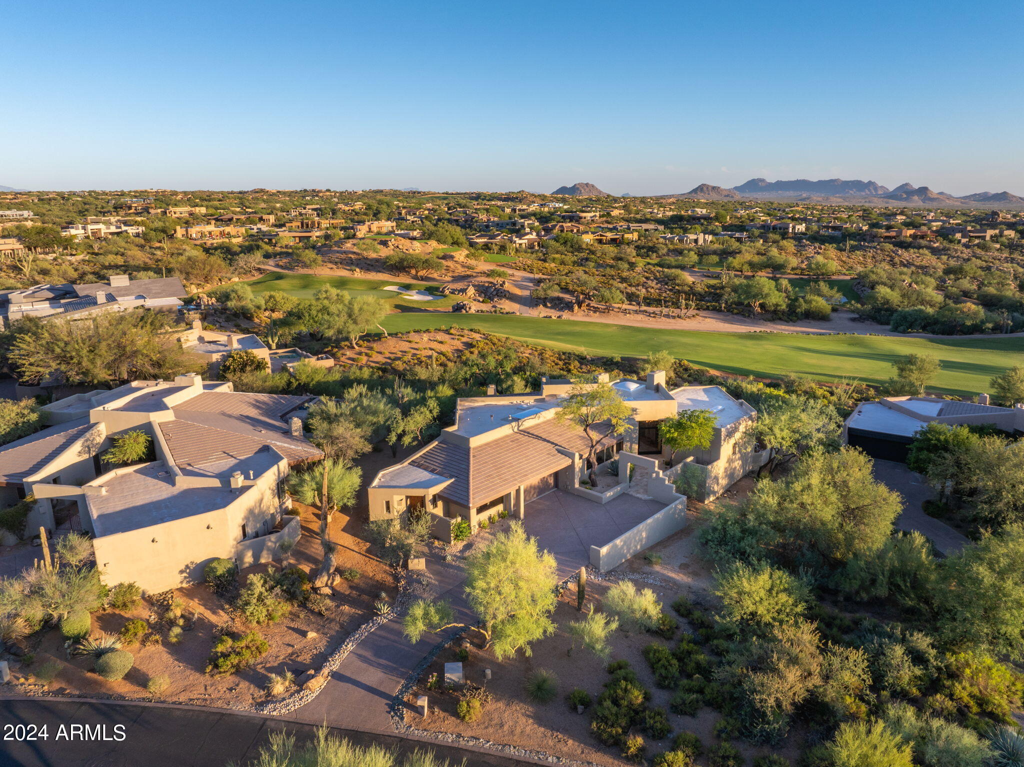 DESERT MOUNTAIN - Residential