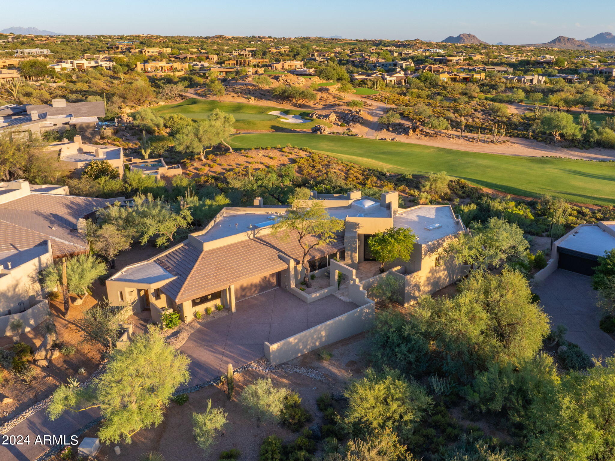 DESERT MOUNTAIN - Residential
