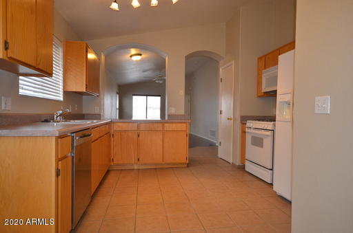 CHAPARRAL VILLAGE PHASE 3 & 4 - Residential Lease