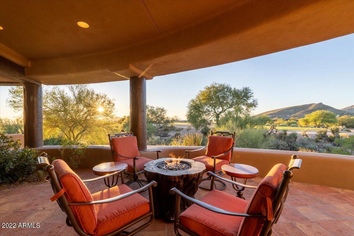DESERT MOUNTAIN - Residential