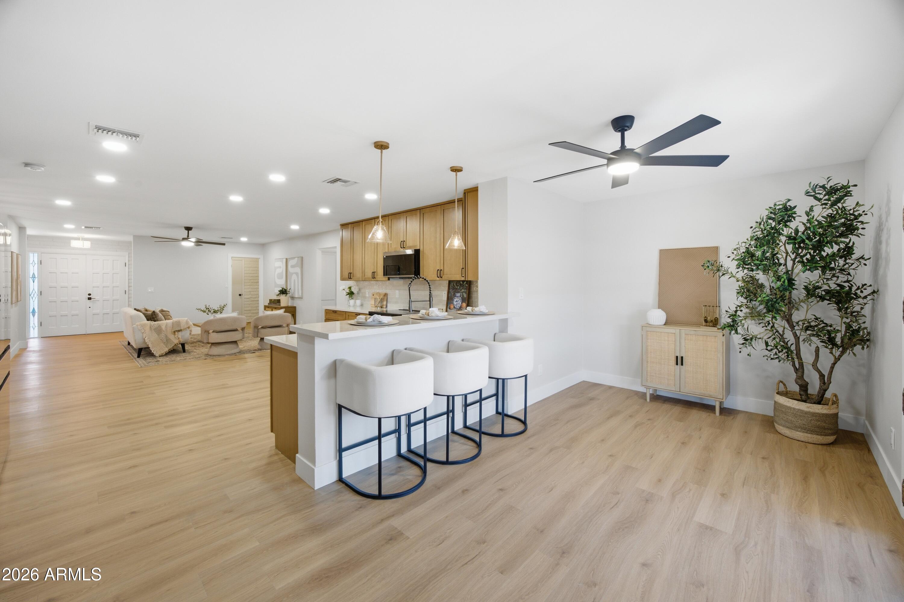 DEB-LIN TERRACE - Residential