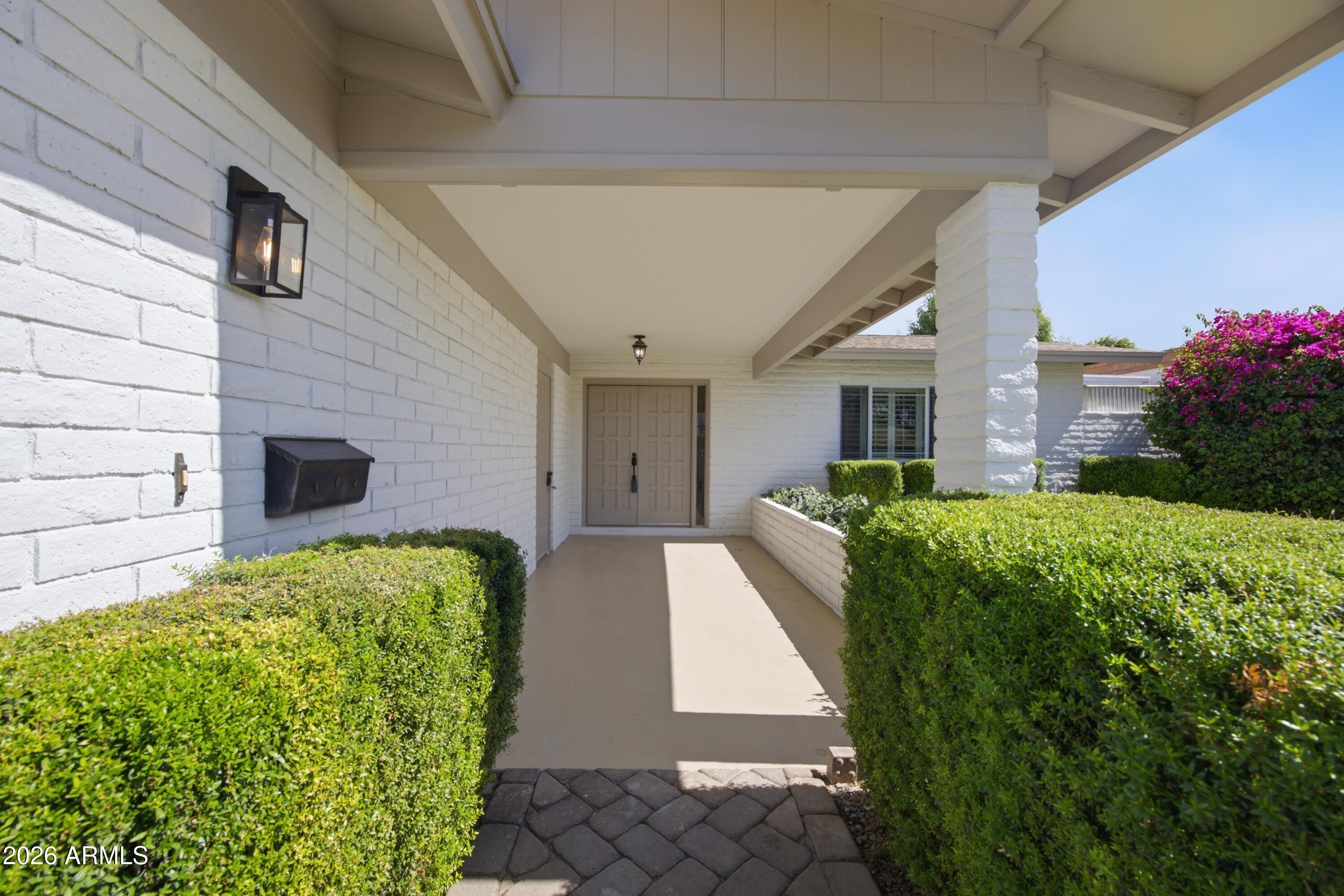 DEB-LIN TERRACE - Residential