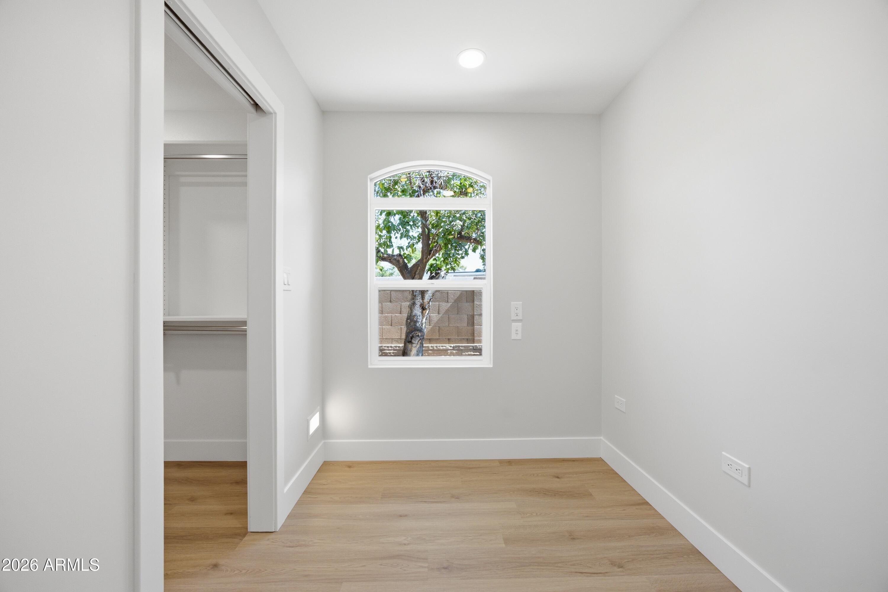 DEB-LIN TERRACE - Residential