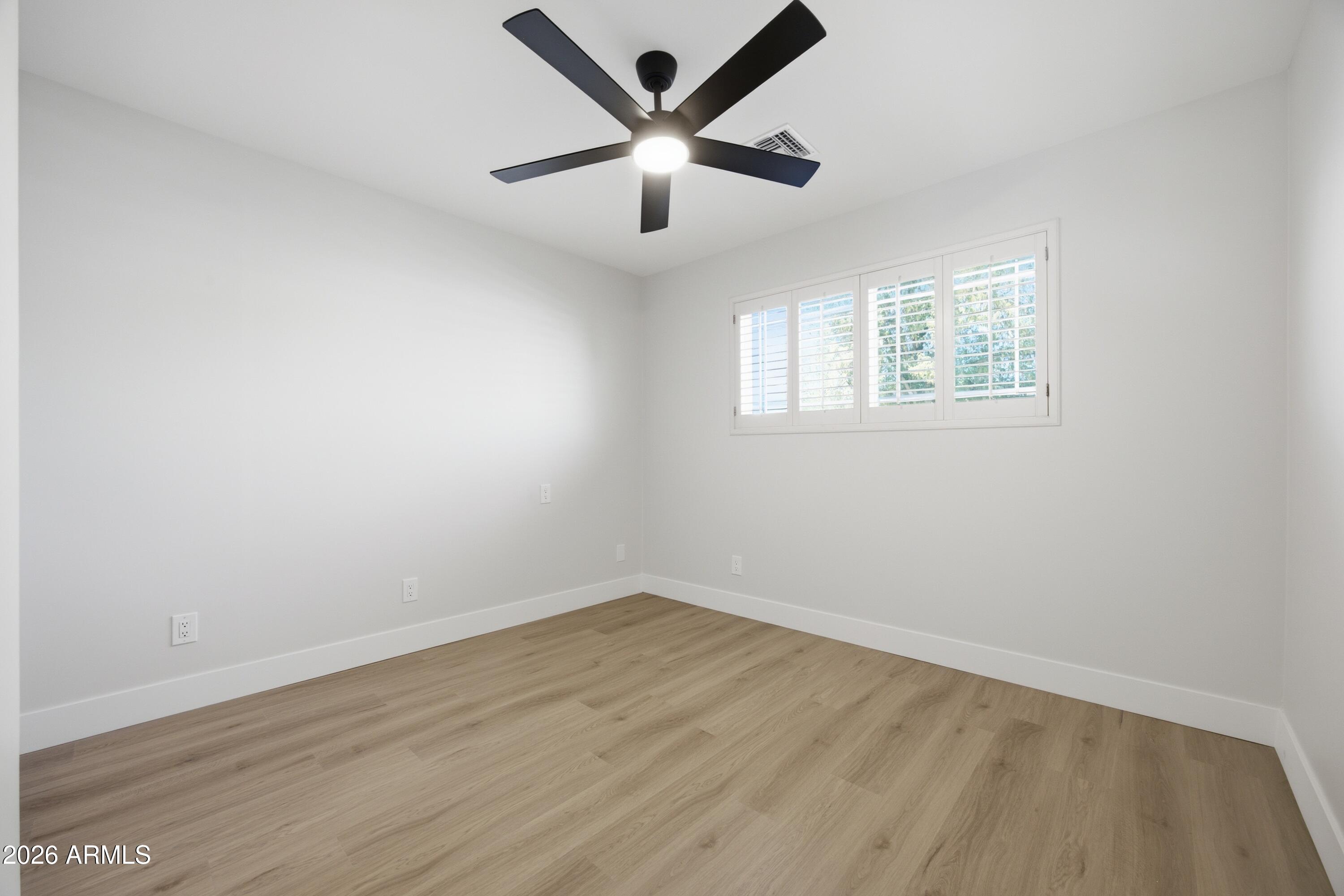 DEB-LIN TERRACE - Residential