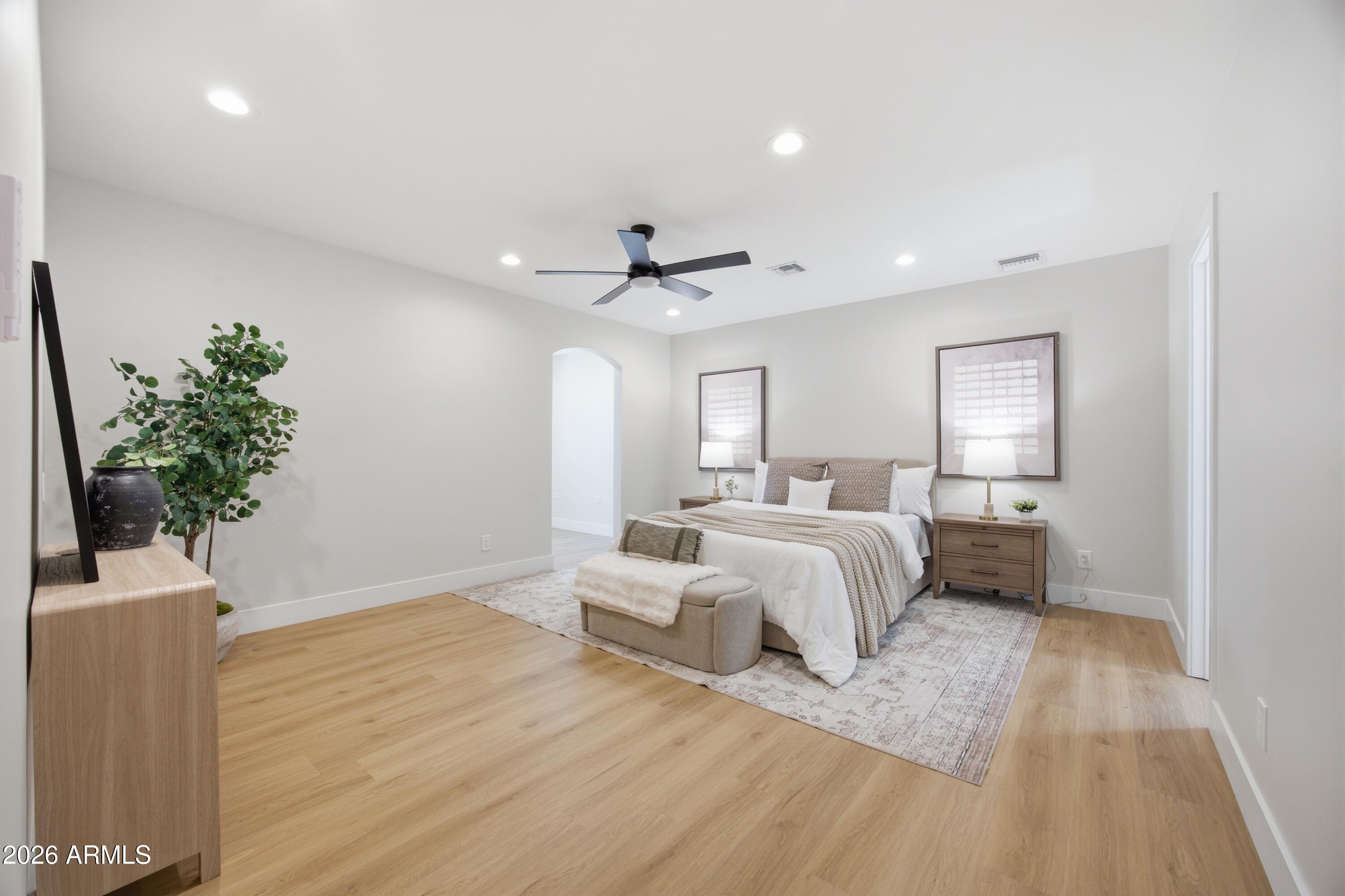 DEB-LIN TERRACE - Residential