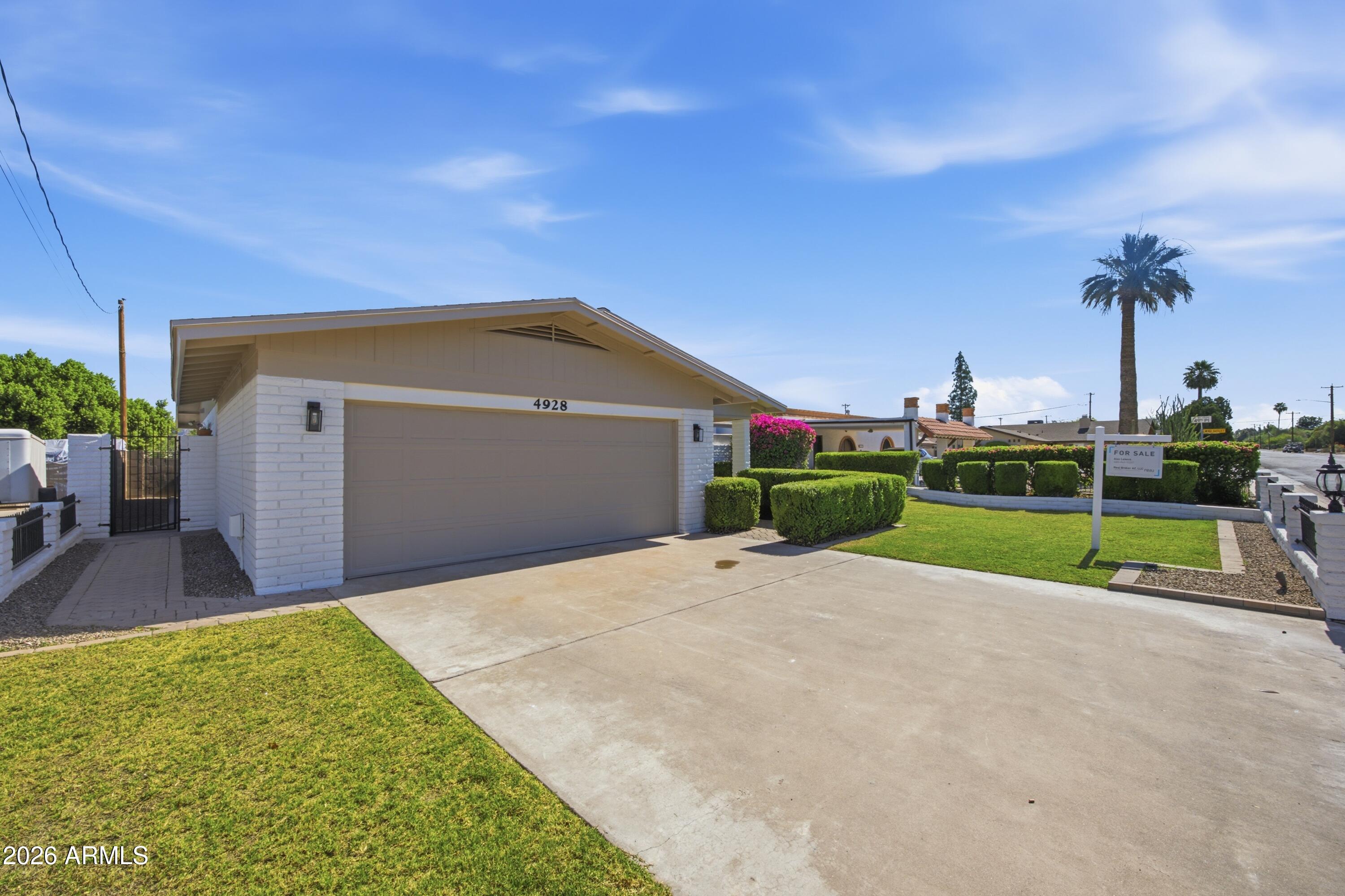 DEB-LIN TERRACE - Residential
