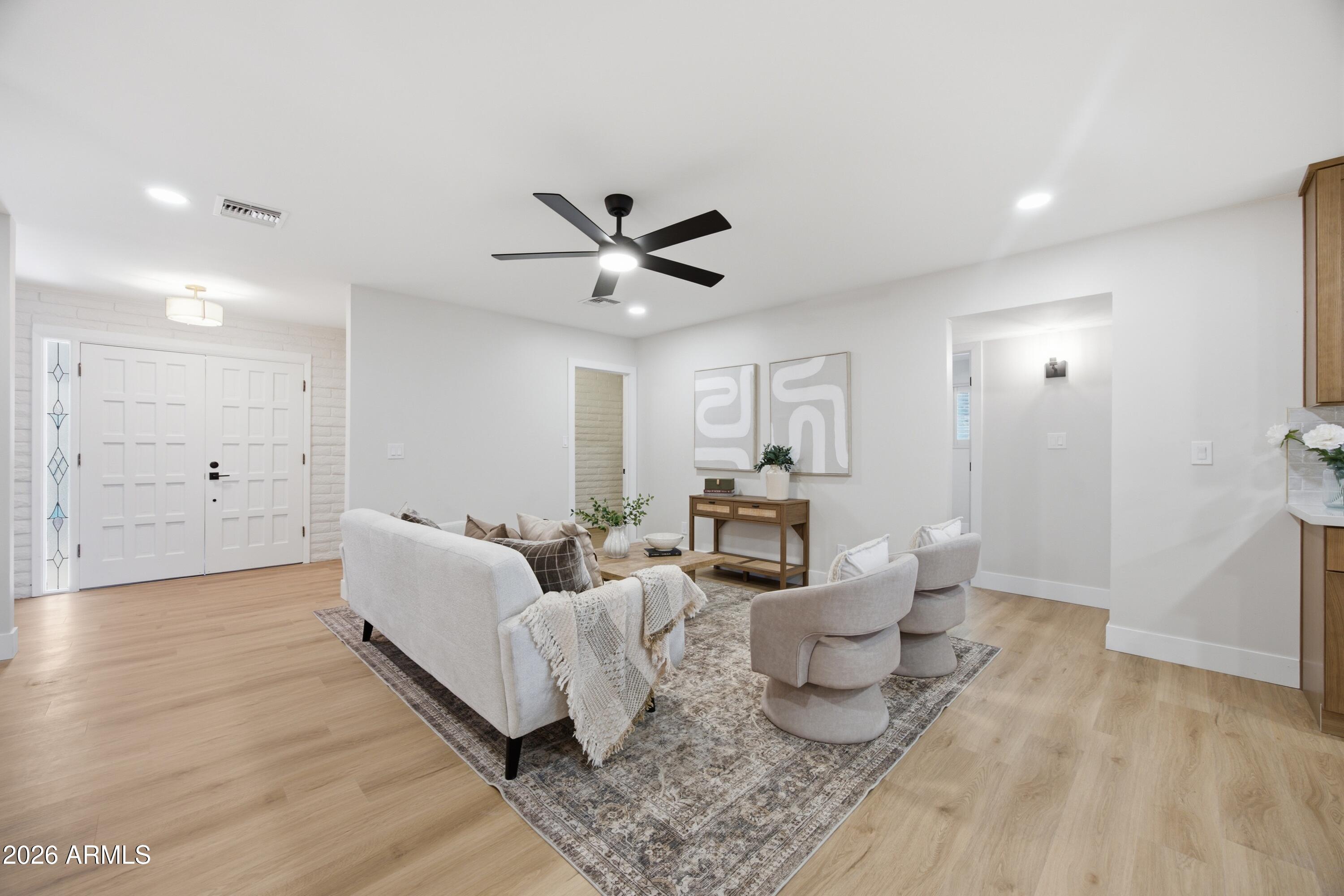 DEB-LIN TERRACE - Residential