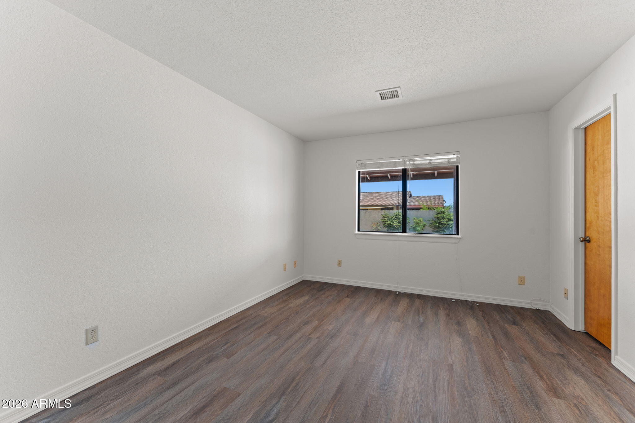 MARIPOSA HEIGHTS AMD - Residential