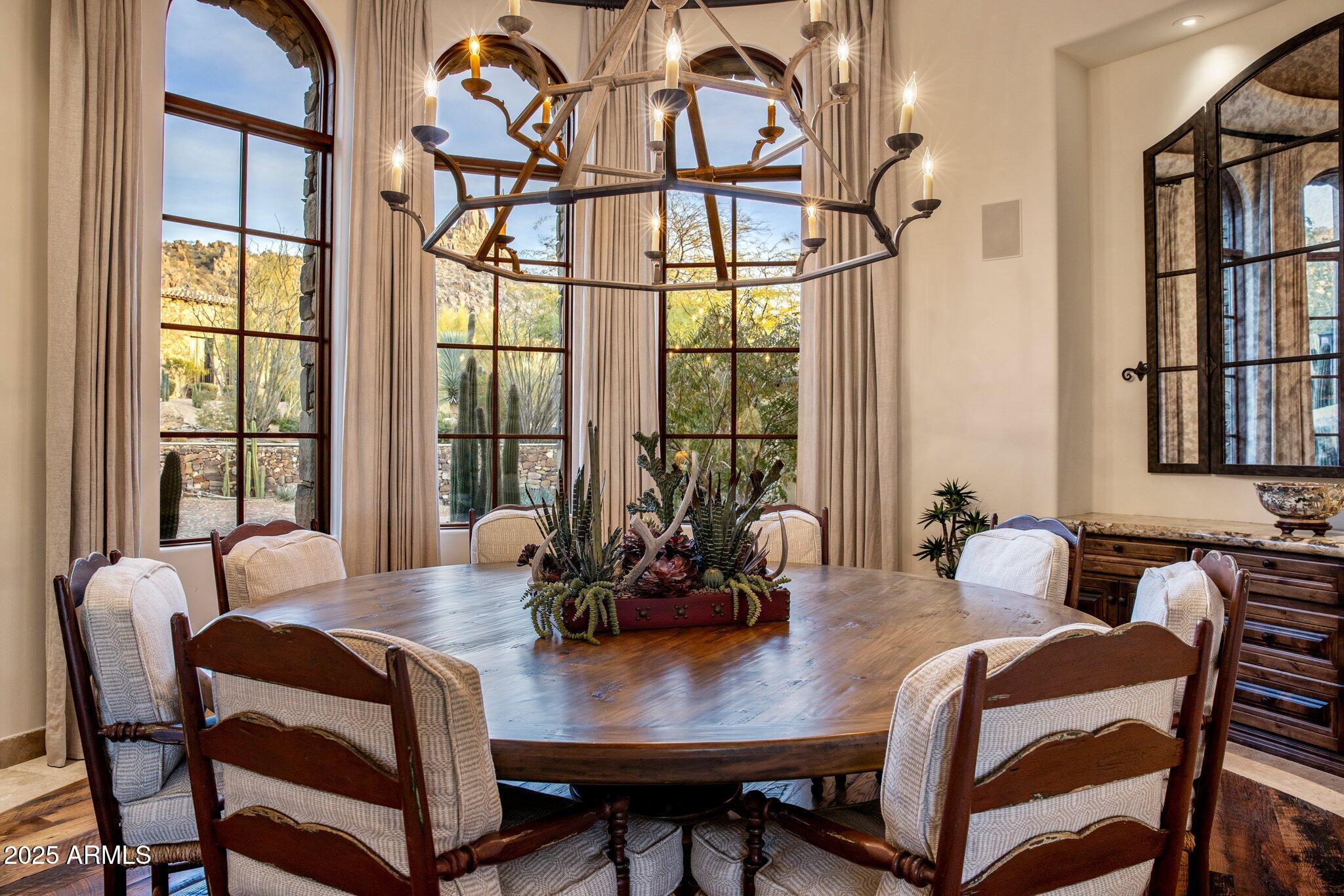 ESTANCIA - Residential