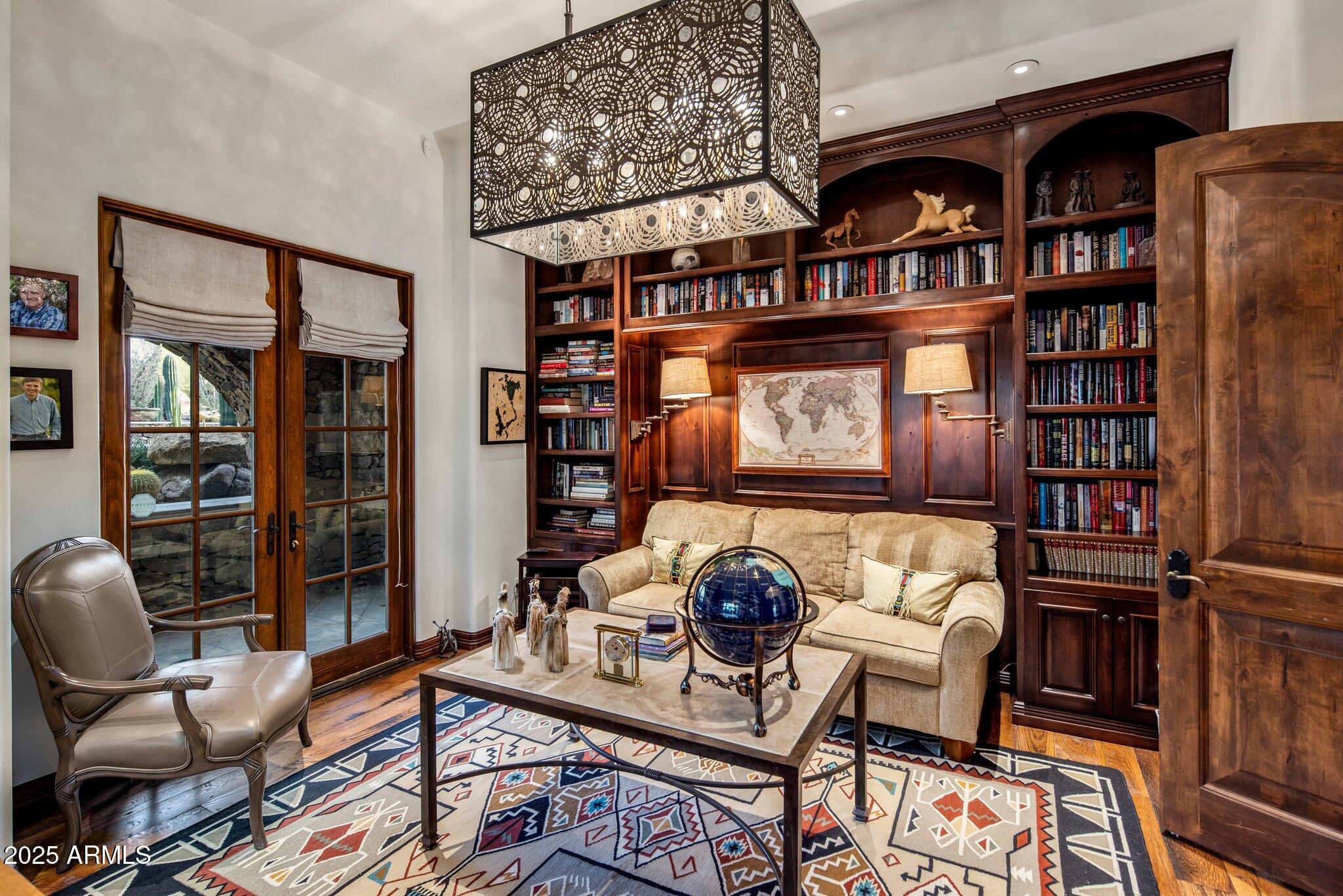 ESTANCIA - Residential