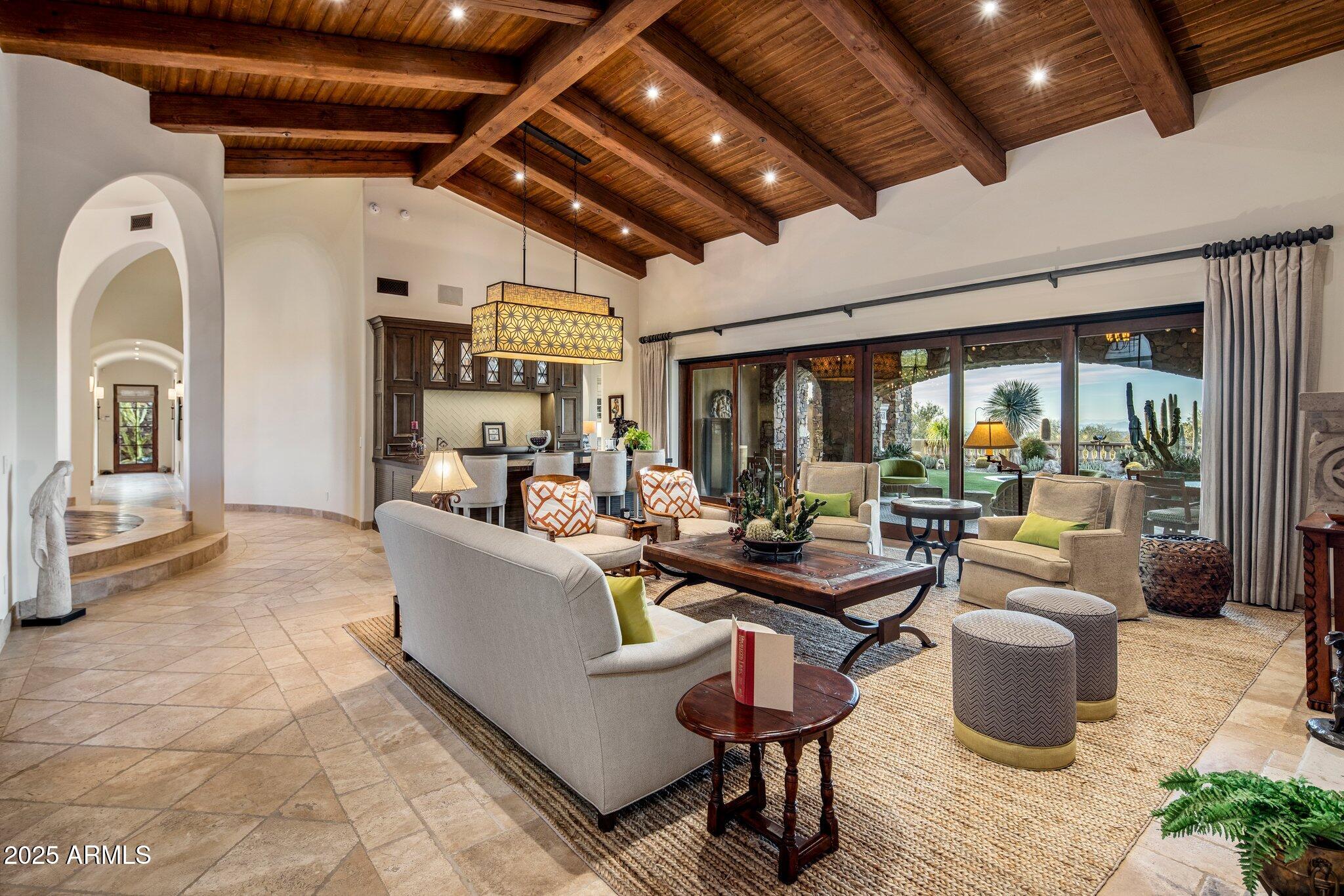 ESTANCIA - Residential