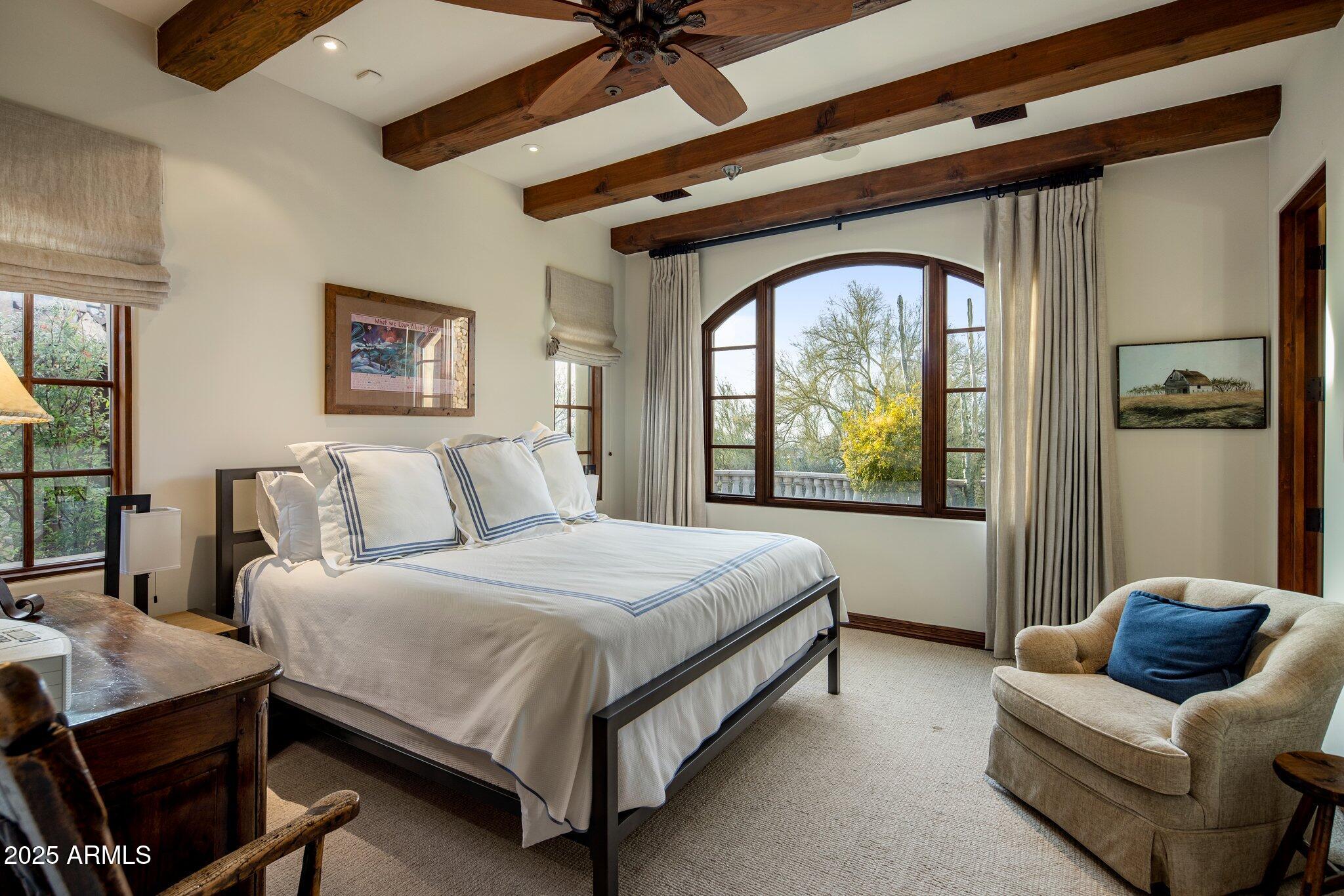 ESTANCIA - Residential