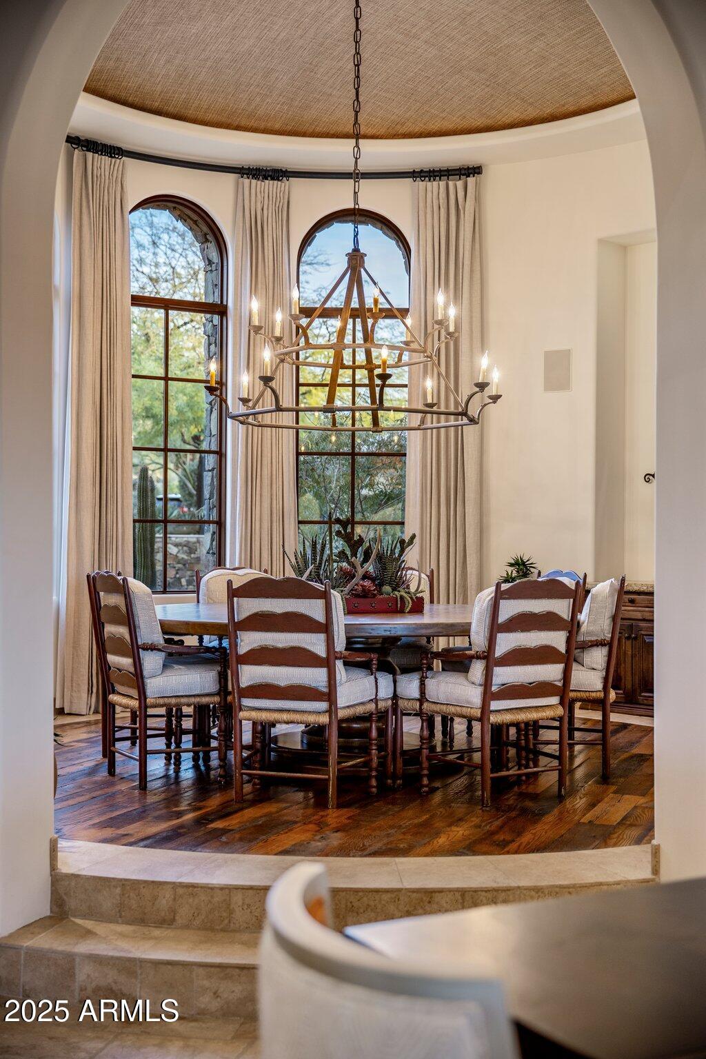 ESTANCIA - Residential
