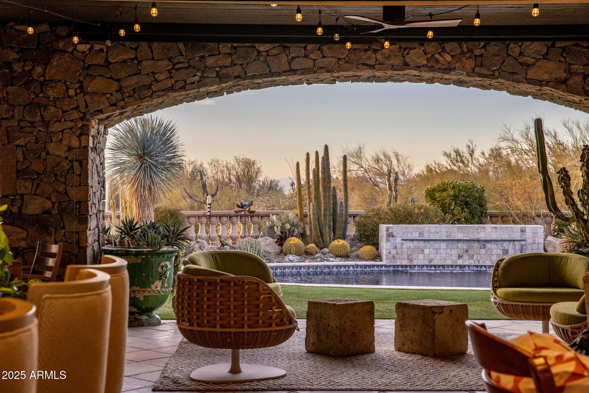 ESTANCIA - Residential