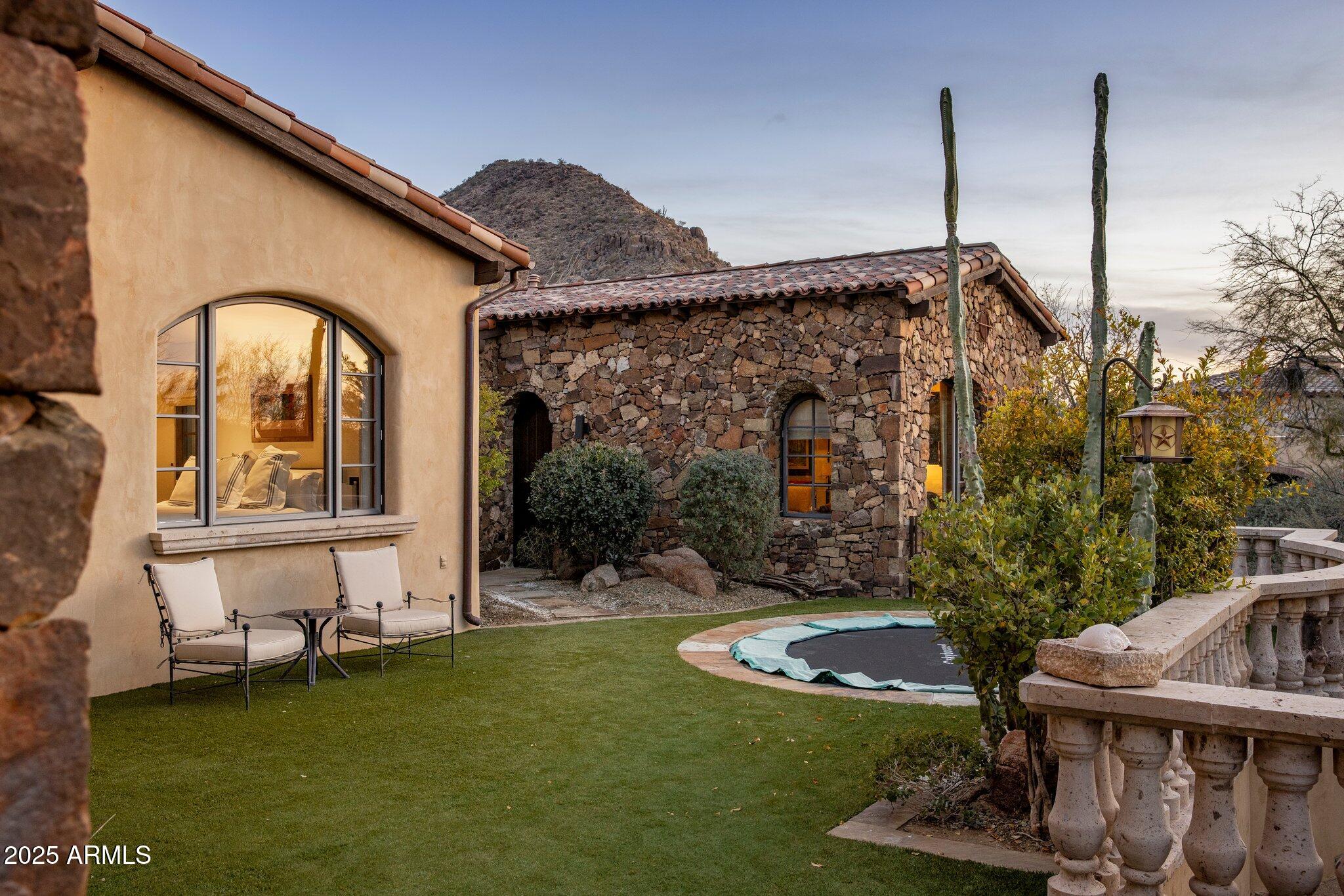 ESTANCIA - Residential
