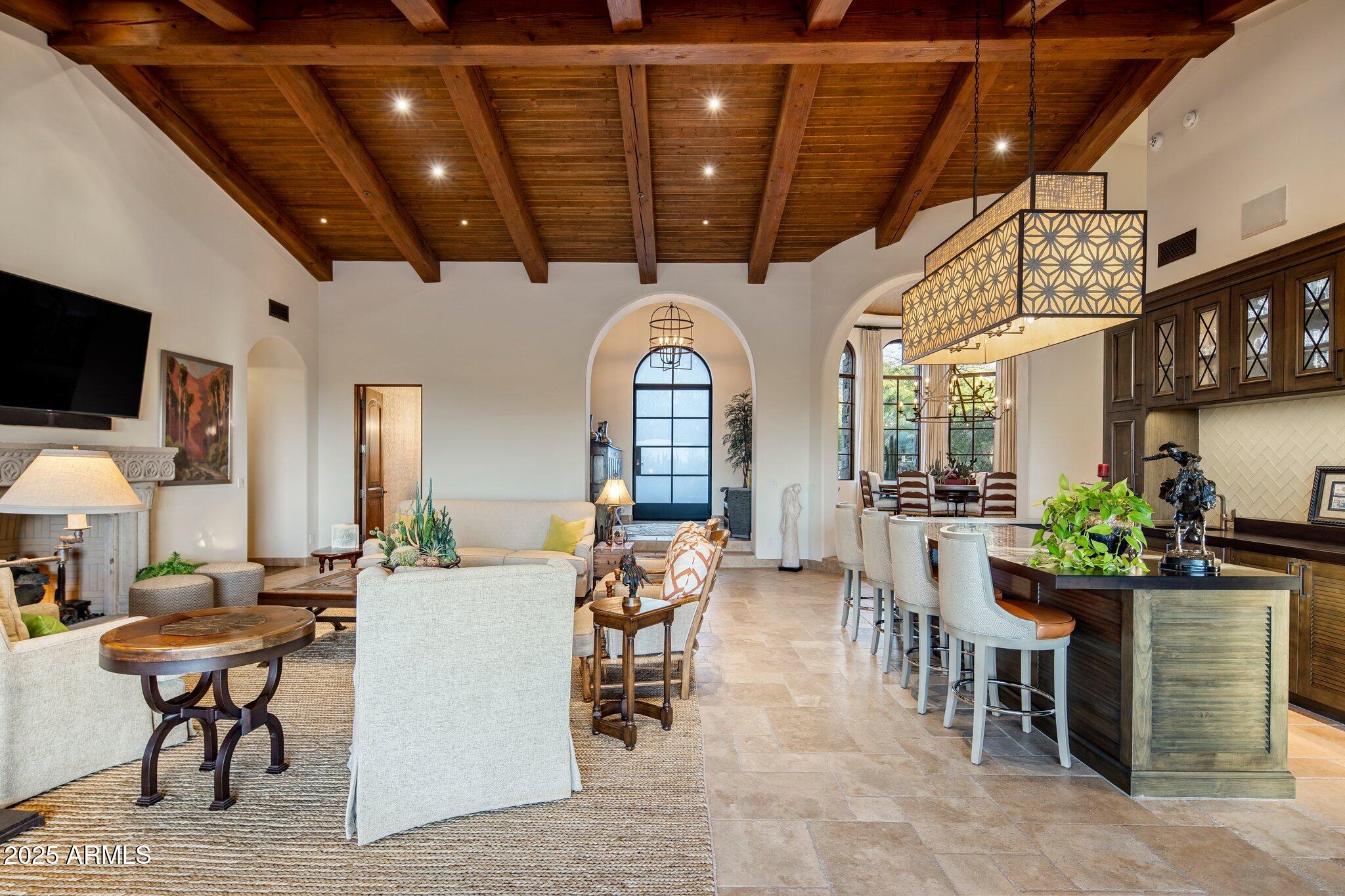 ESTANCIA - Residential