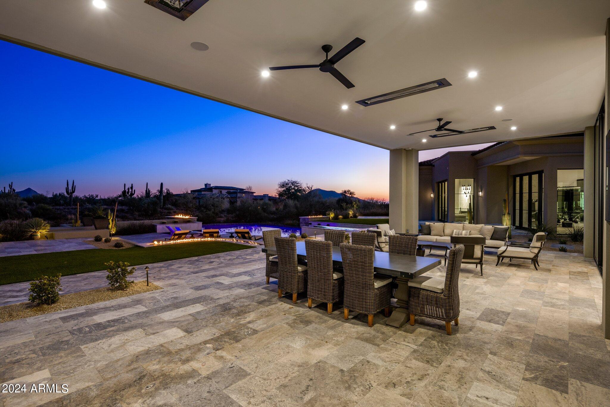 WHISPER ROCK UNIT 3 - Residential
