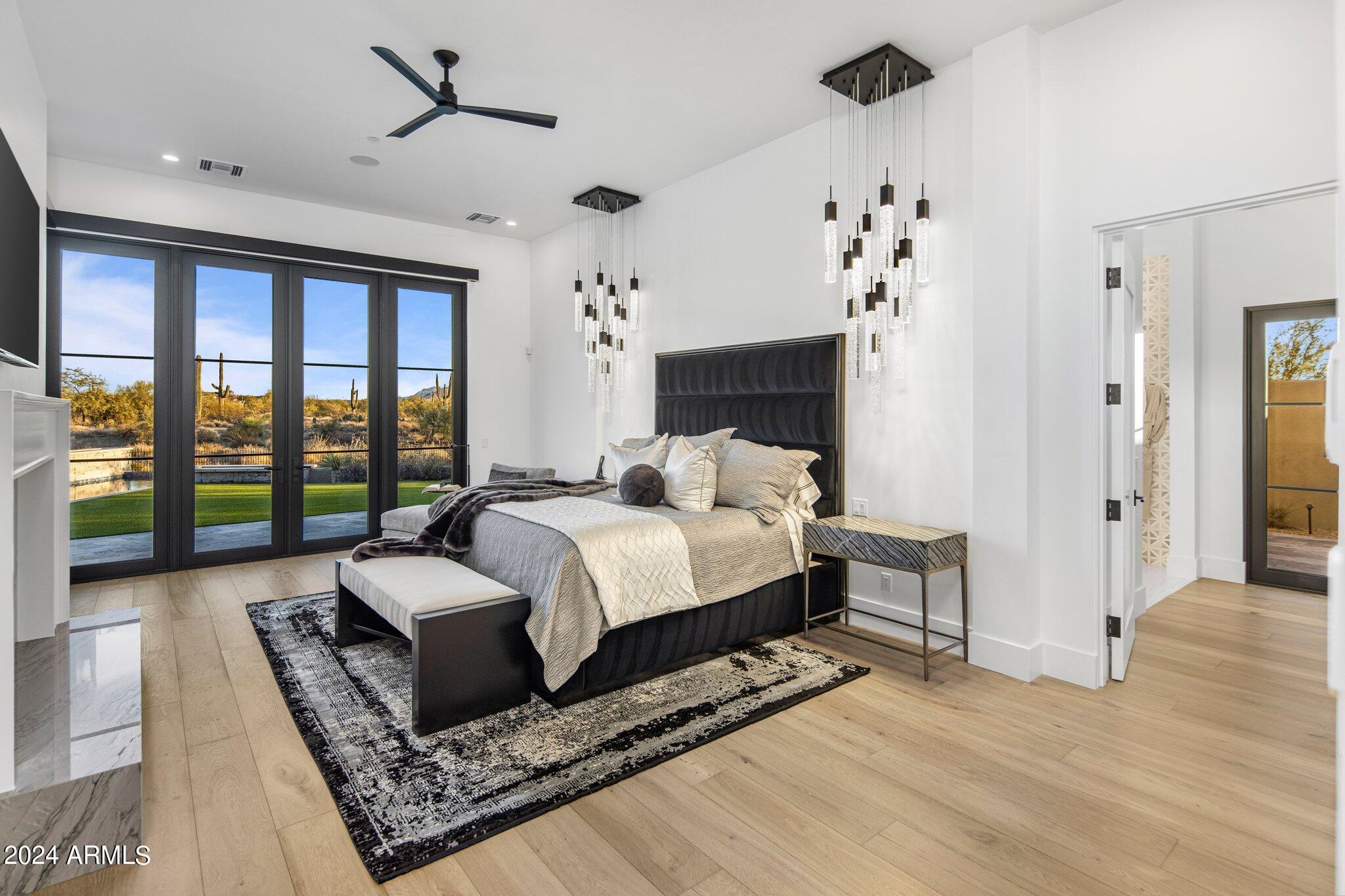 WHISPER ROCK UNIT 3 - Residential