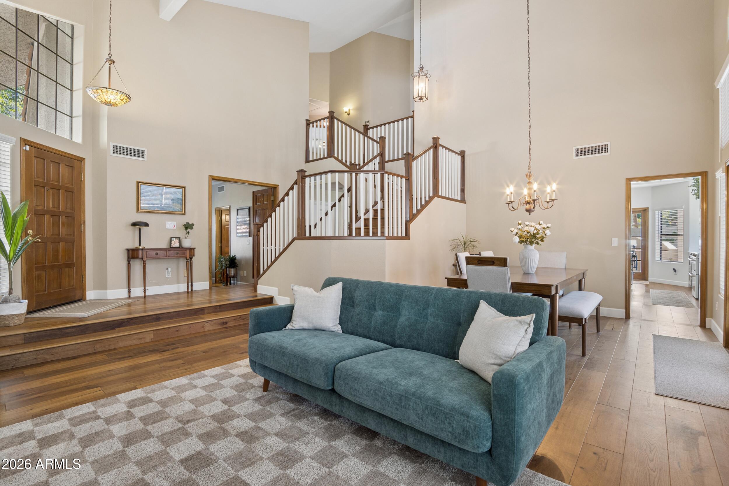 ESTATE LA COLINA UNIT 4 - Residential