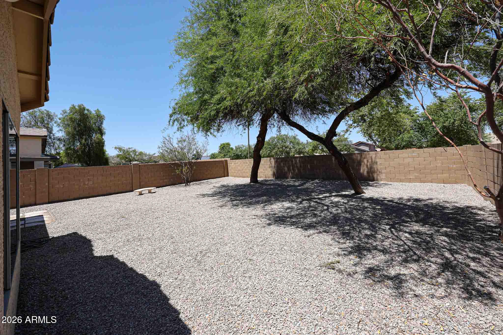 DREAMING SUMMIT UNIT 2B - Residential