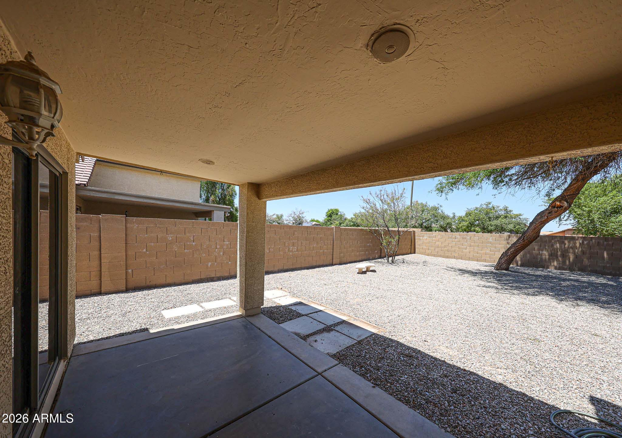 DREAMING SUMMIT UNIT 2B - Residential