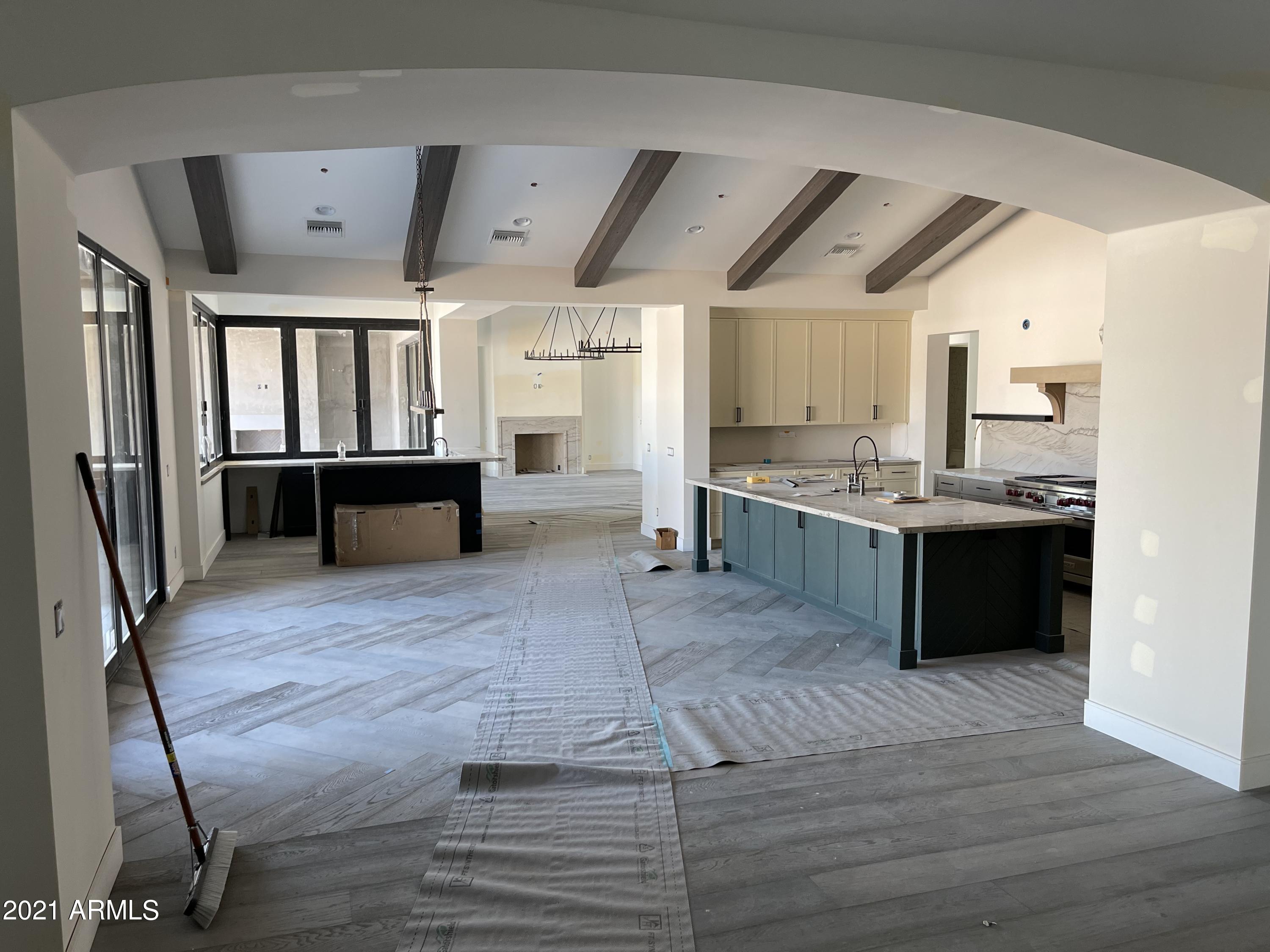 CENTURY CIRCLE ESTATES - Residential
